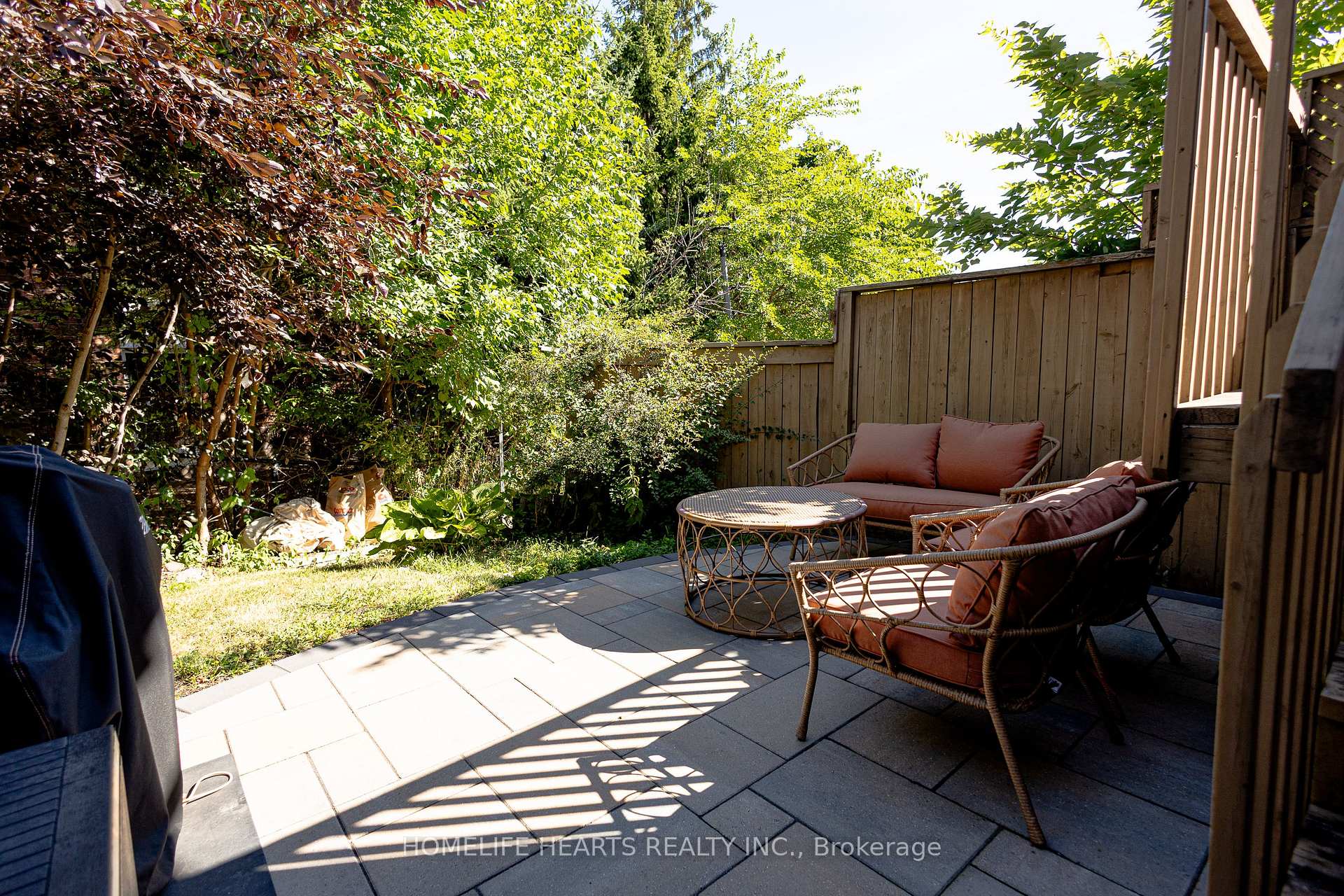 Photo 4 of Unit 15, 1635 Pickering Parkway, Pickering, Village East — HOMEH