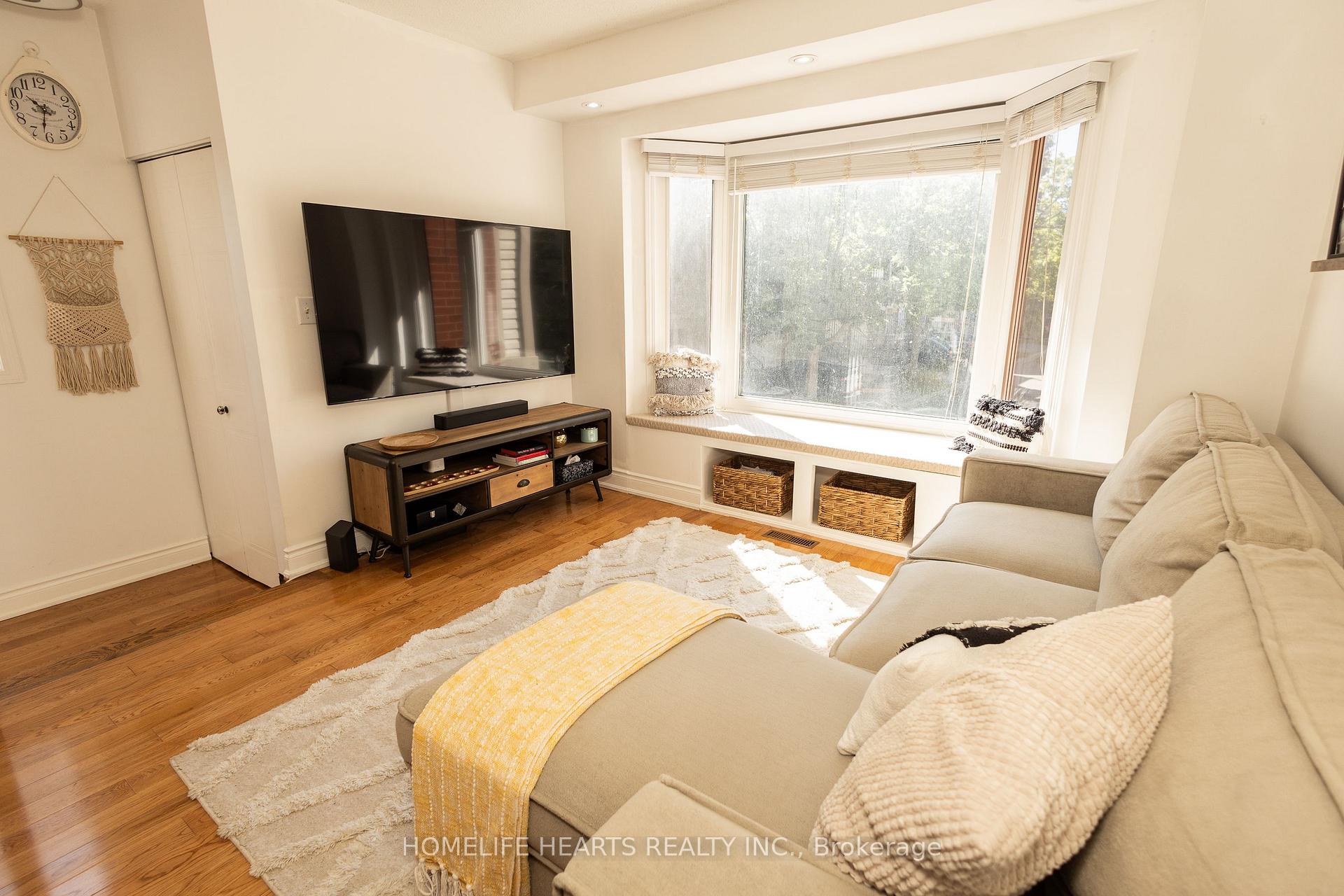 Photo 12 of Unit 15, 1635 Pickering Parkway, Pickering, Village East — HOMEH