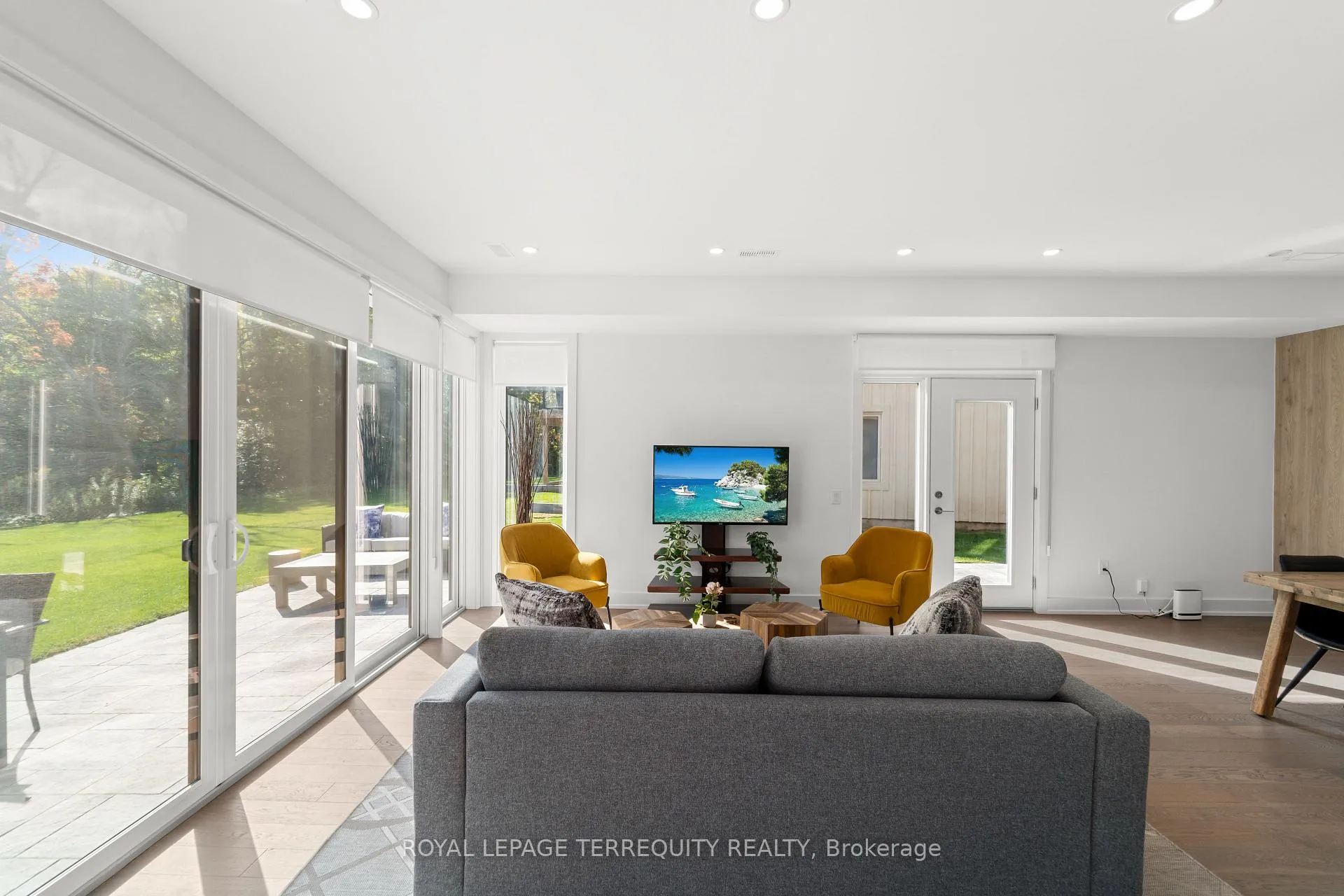 Photo 12 of 43 Rockmount Crescent, Gravenhurst, Muskoka (S) — HOMEH