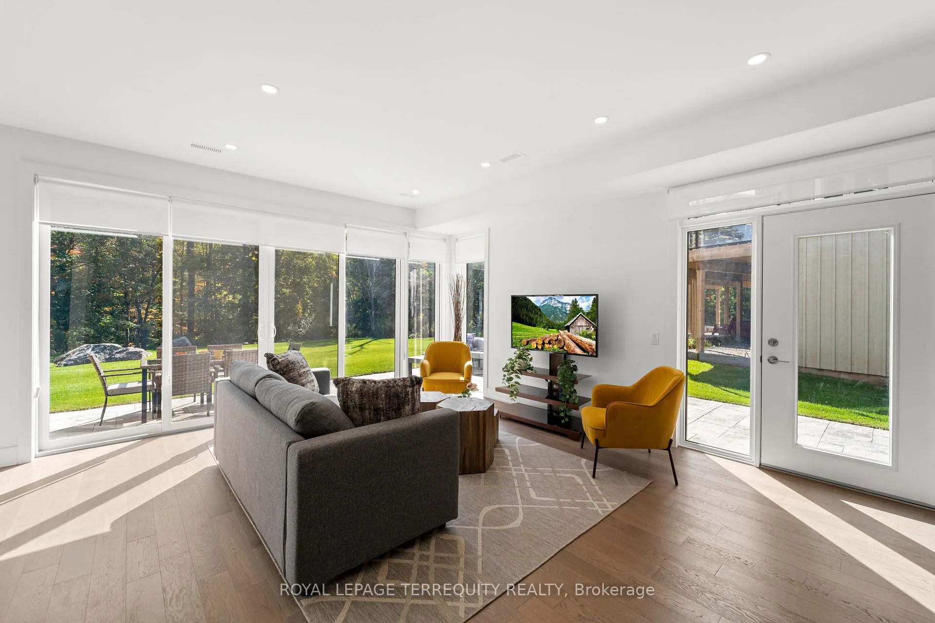Photo 14 of 43 Rockmount Crescent, Gravenhurst, Muskoka (S) — HOMEH