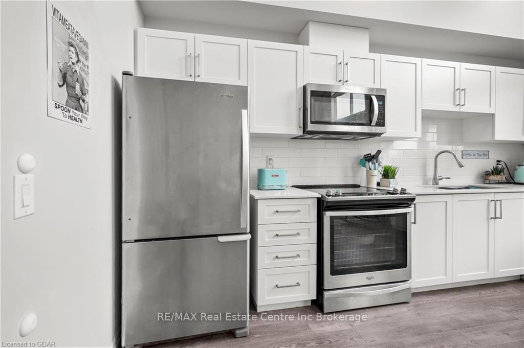 Photo 13 of Unit 414, 35 Kingsbury Square, Guelph, Pineridge/Westminster Woods — HOMEH