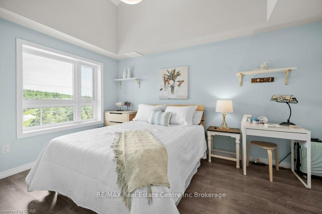 Photo 15 of Unit 414, 35 Kingsbury Square, Guelph, Pineridge/Westminster Woods — HOMEH