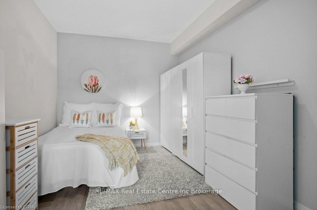 Photo 18 of Unit 414, 35 Kingsbury Square, Guelph, Pineridge/Westminster Woods — HOMEH