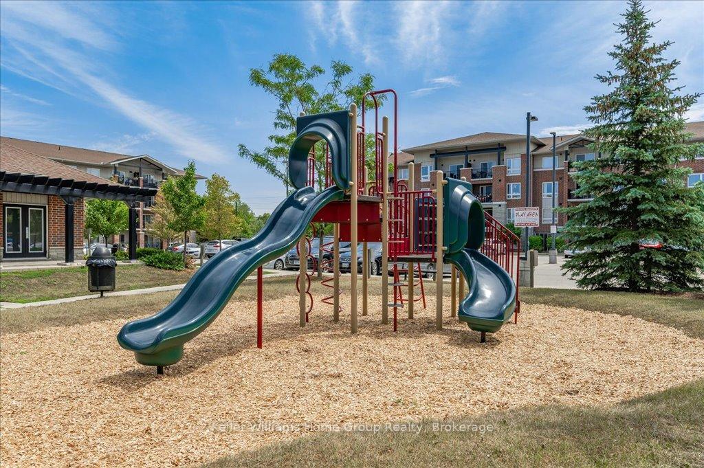 Photo 9 of Unit 402, 39 Goodwin Drive, Guelph, Pineridge/Westminster Woods — HOMEH
