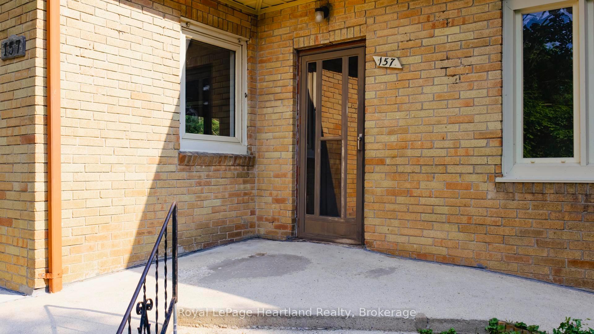 Photo 4 of 157 Dunlop Street, Central Huron, Clinton — HOMEH