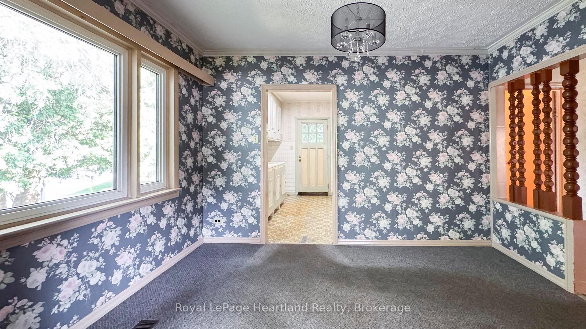 Photo 9 of 157 Dunlop Street, Central Huron, Clinton — HOMEH