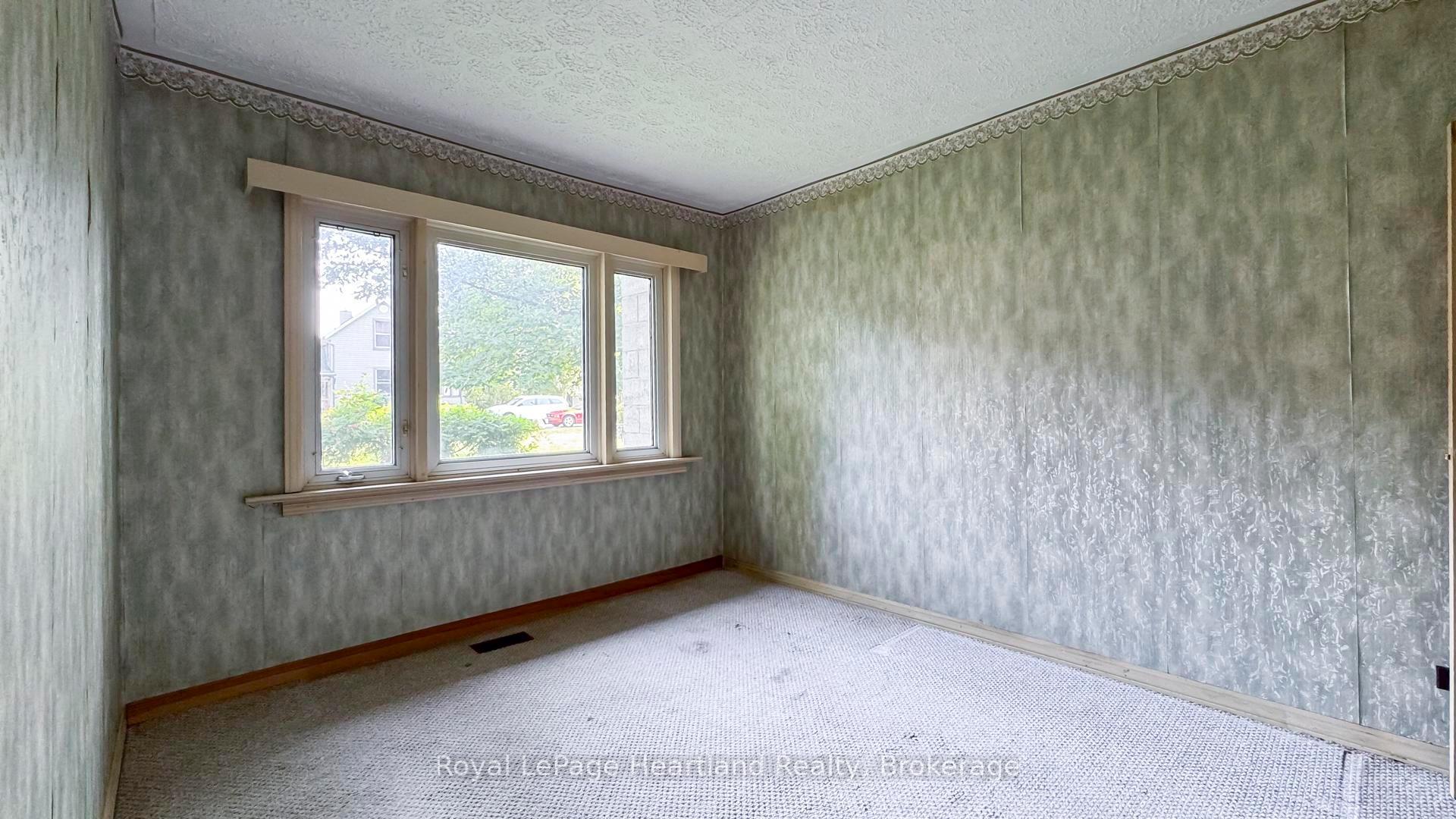 Photo 34 of 157 Dunlop Street, Central Huron, Clinton — HOMEH
