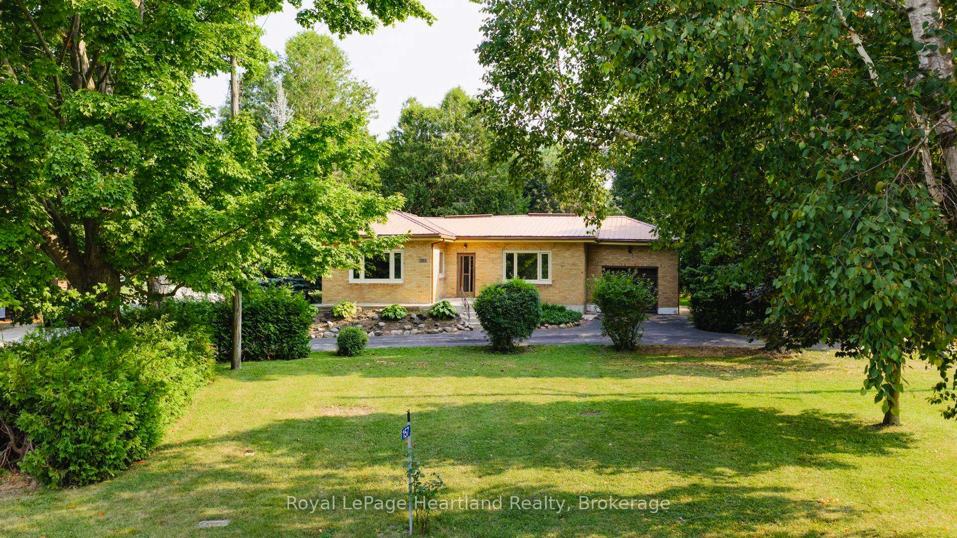 Photo 36 of 157 Dunlop Street, Central Huron, Clinton — HOMEH