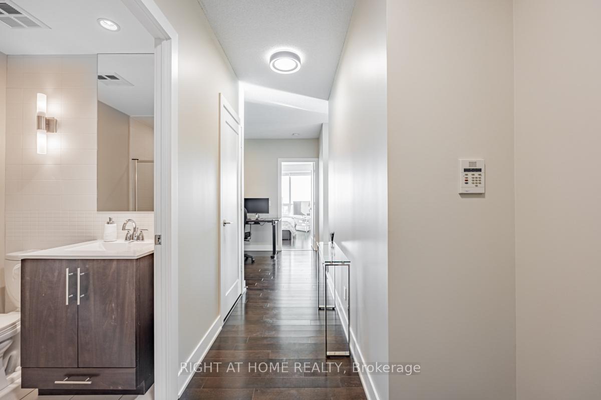 Photo 3 of Unit 2909, 120 Homewood Avenue, Toronto, North St. James Town — HOMEH