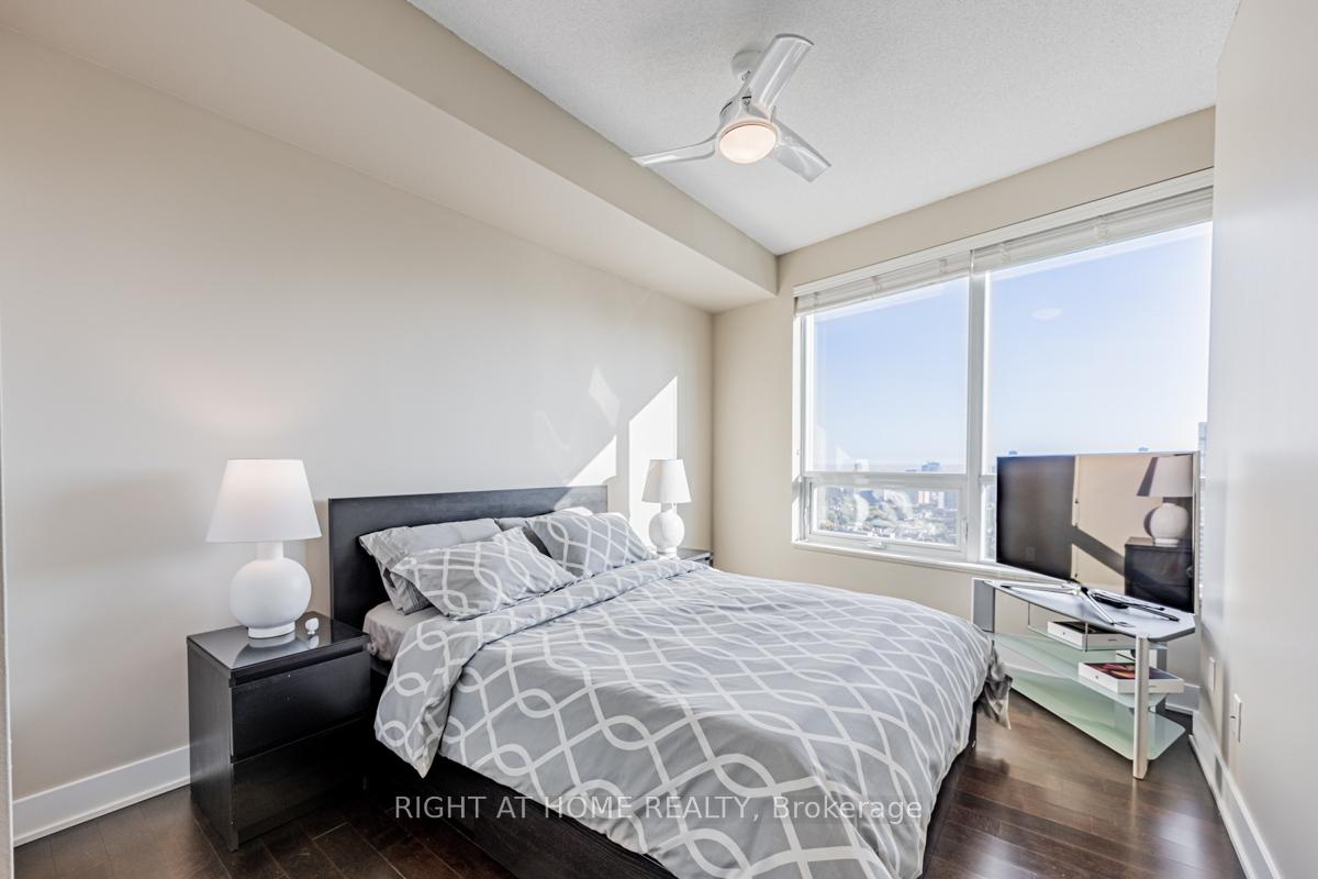 Photo 13 of Unit 2909, 120 Homewood Avenue, Toronto, North St. James Town — HOMEH