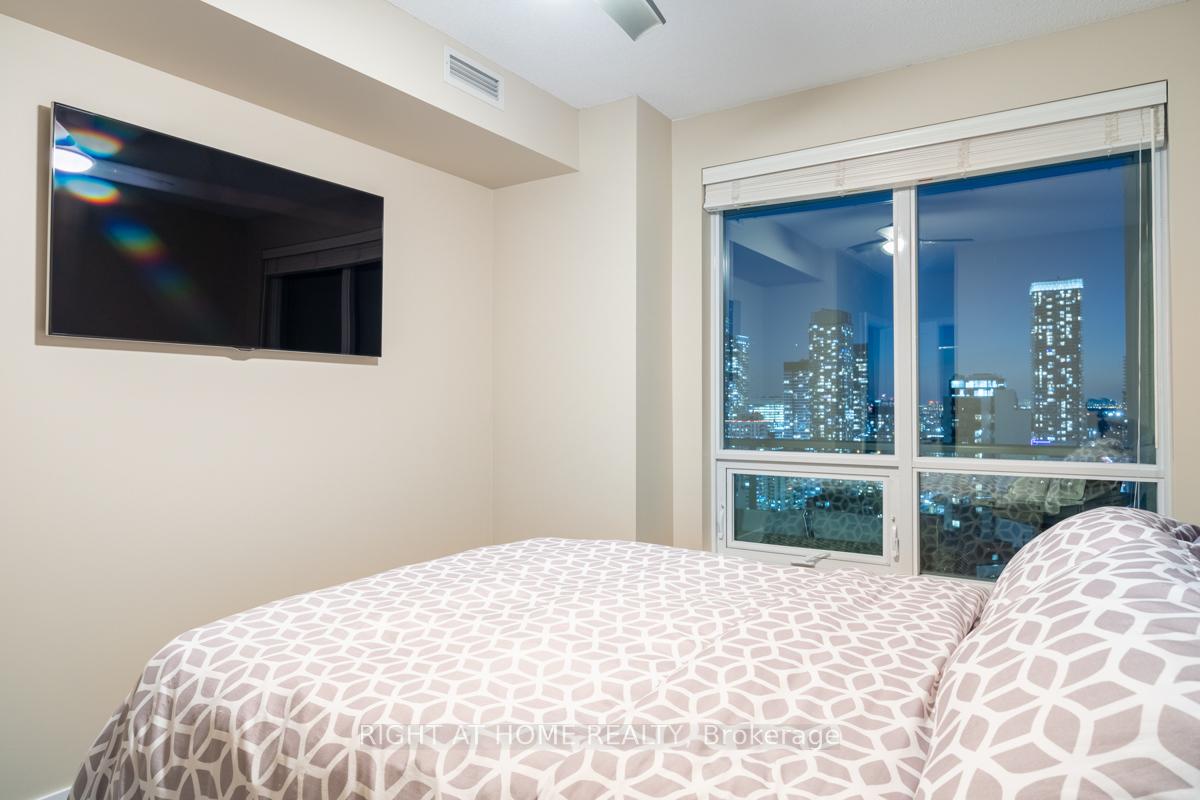 Photo 20 of Unit 2909, 120 Homewood Avenue, Toronto, North St. James Town — HOMEH