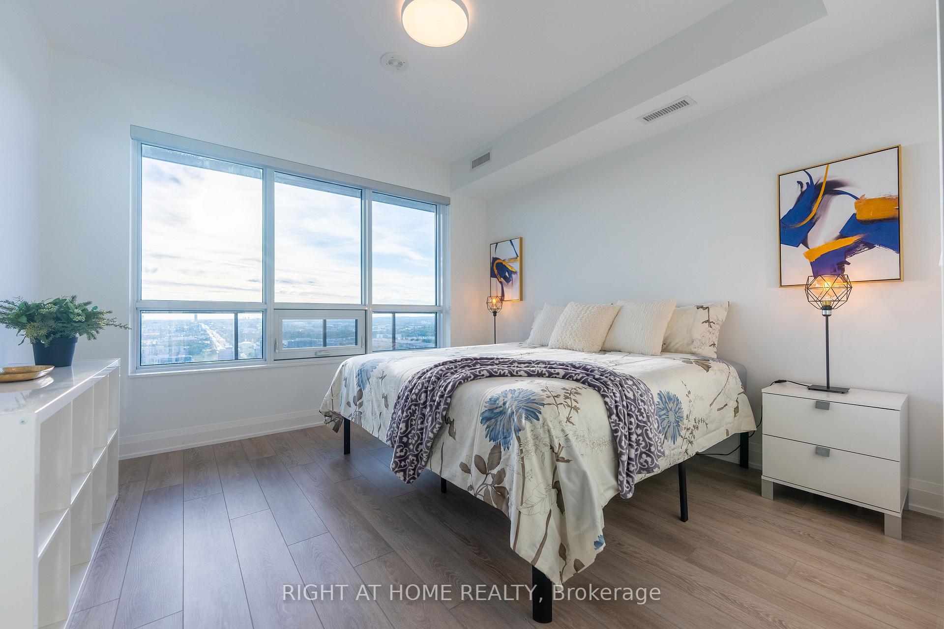 Photo 22 of Unit 4007, 8 Water Walk Drive, Markham, Unionville — HOMEH