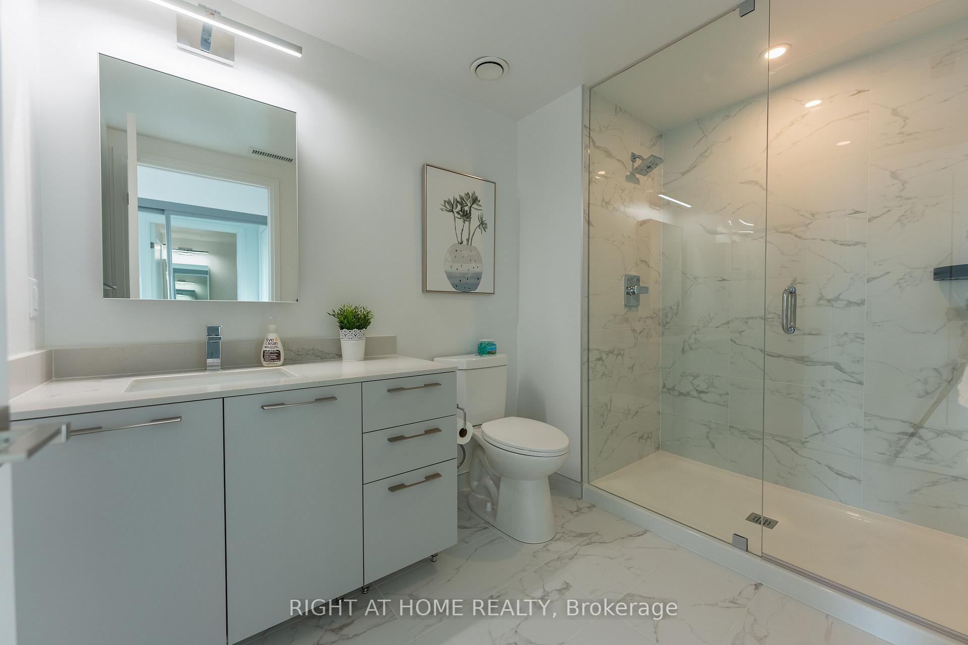 Photo 26 of Unit 4007, 8 Water Walk Drive, Markham, Unionville — HOMEH