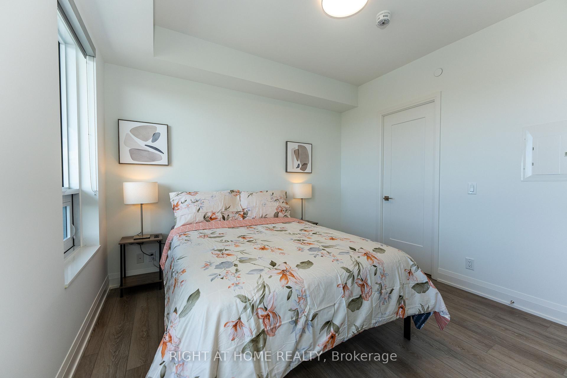 Photo 30 of Unit 4007, 8 Water Walk Drive, Markham, Unionville — HOMEH