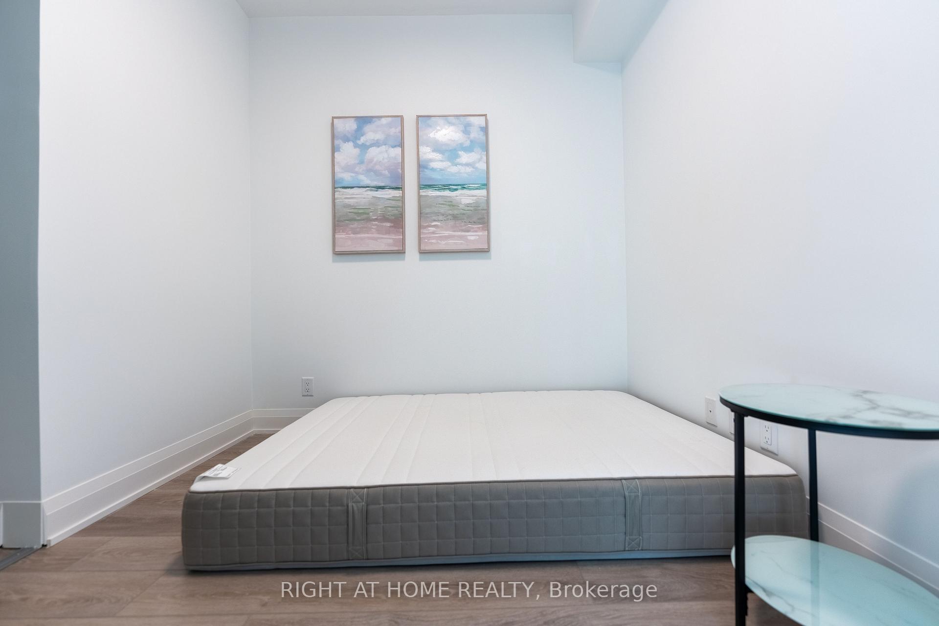 Photo 32 of Unit 4007, 8 Water Walk Drive, Markham, Unionville — HOMEH