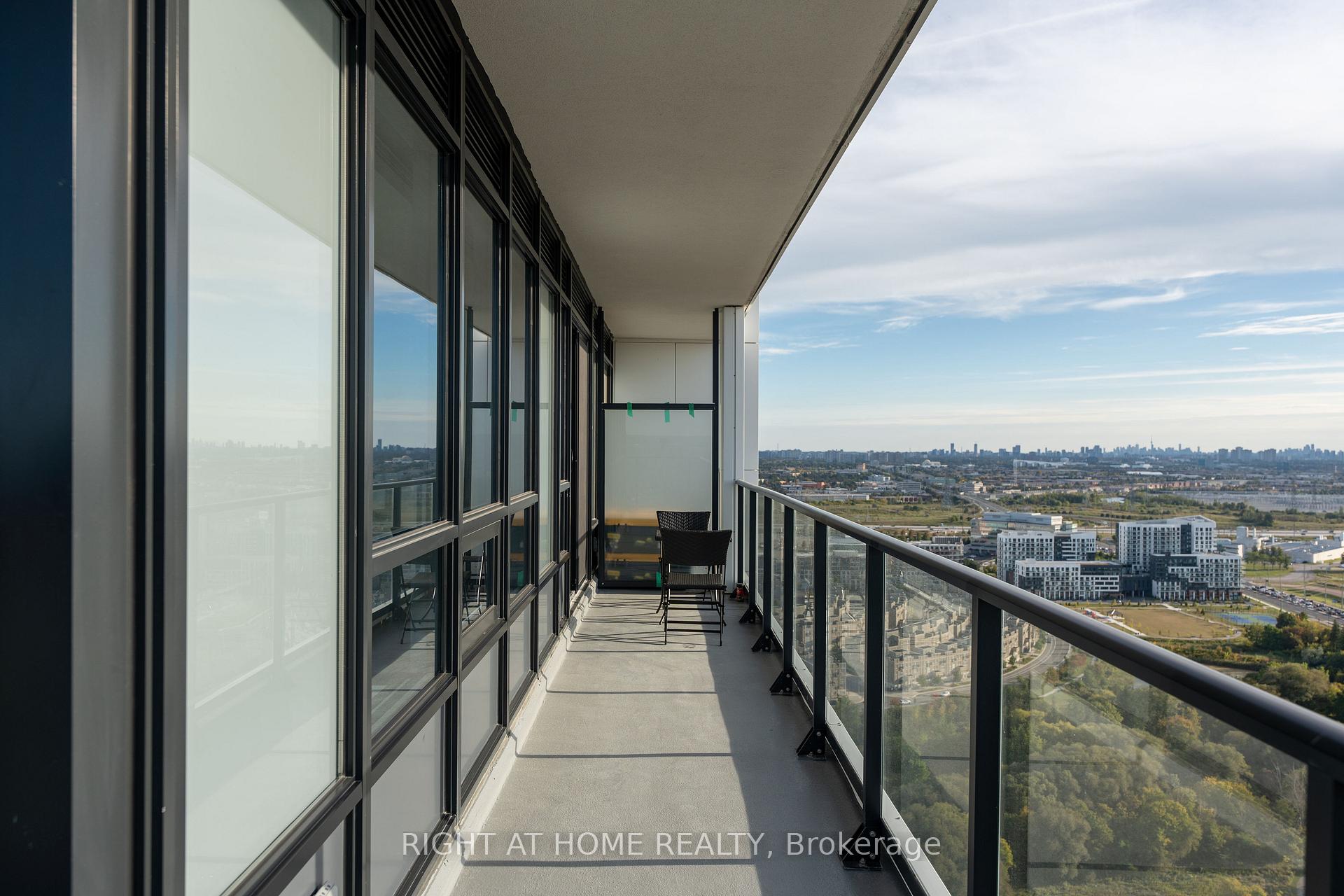 Photo 38 of Unit 4007, 8 Water Walk Drive, Markham, Unionville — HOMEH