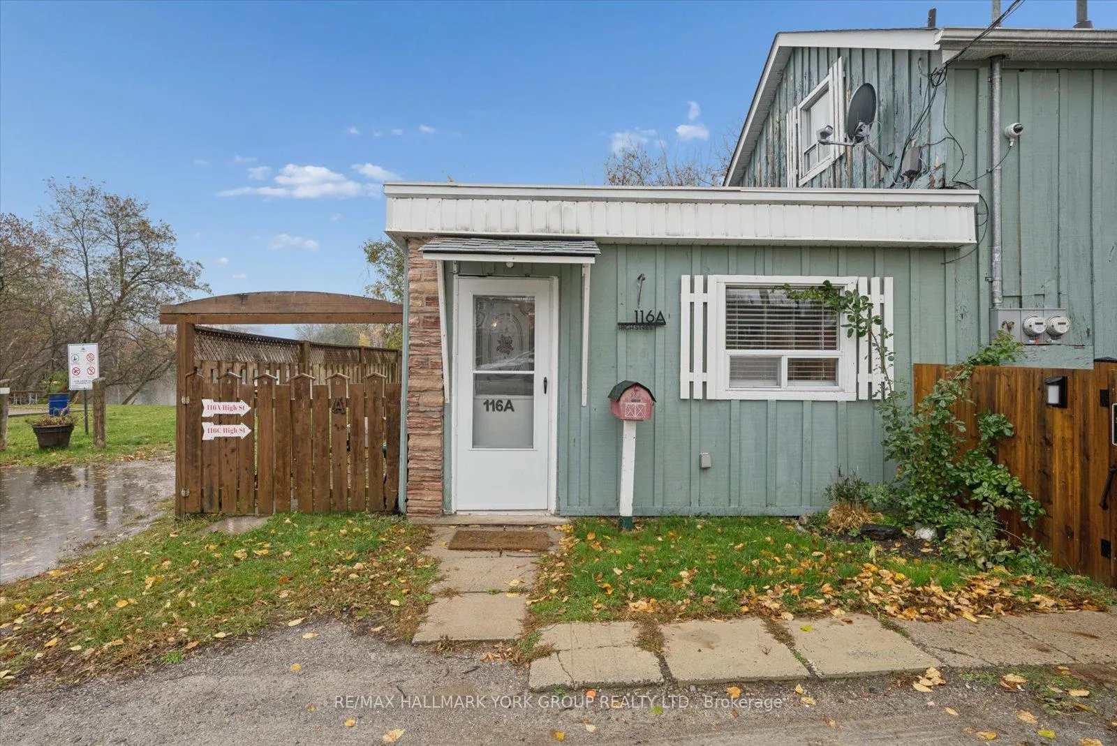 Front of 116A High Street