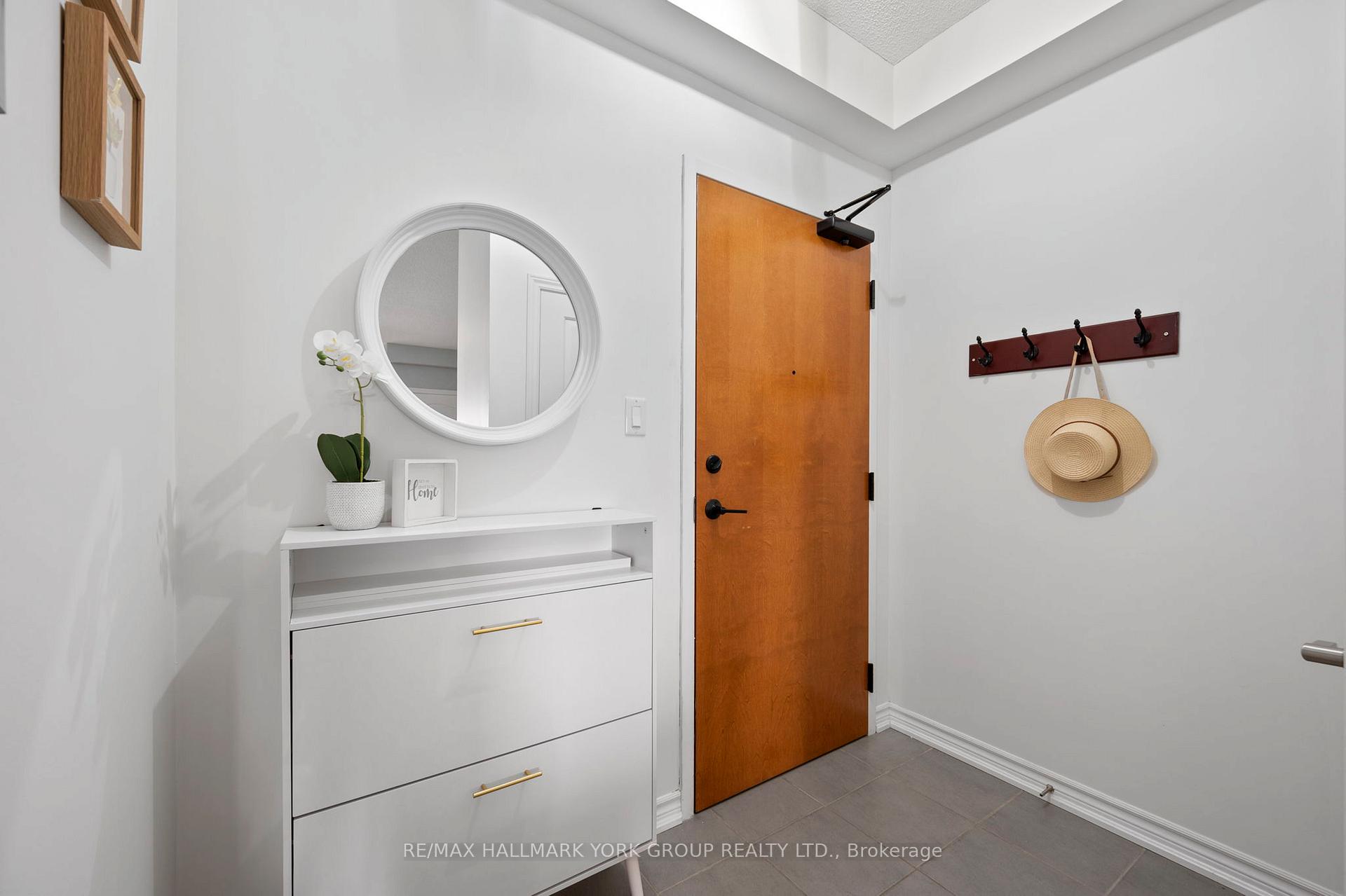 Photo 3 of Unit 214, 100 Dean Avenue, Barrie, Painswick South — HOMEH