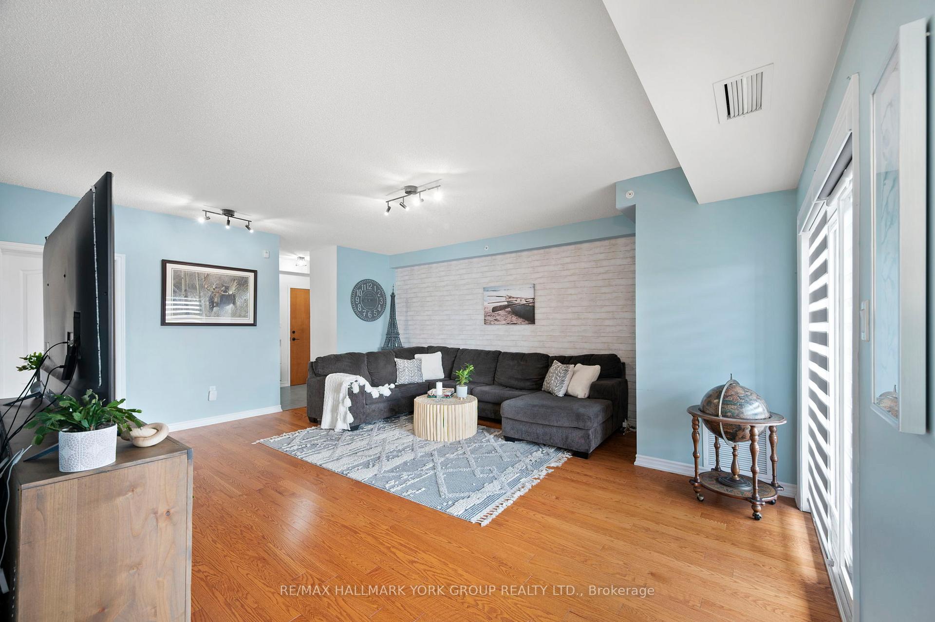 Photo 6 of Unit 214, 100 Dean Avenue, Barrie, Painswick South — HOMEH