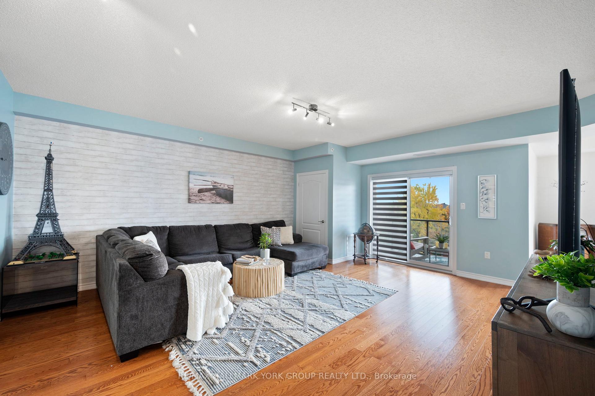 Photo 7 of Unit 214, 100 Dean Avenue, Barrie, Painswick South — HOMEH