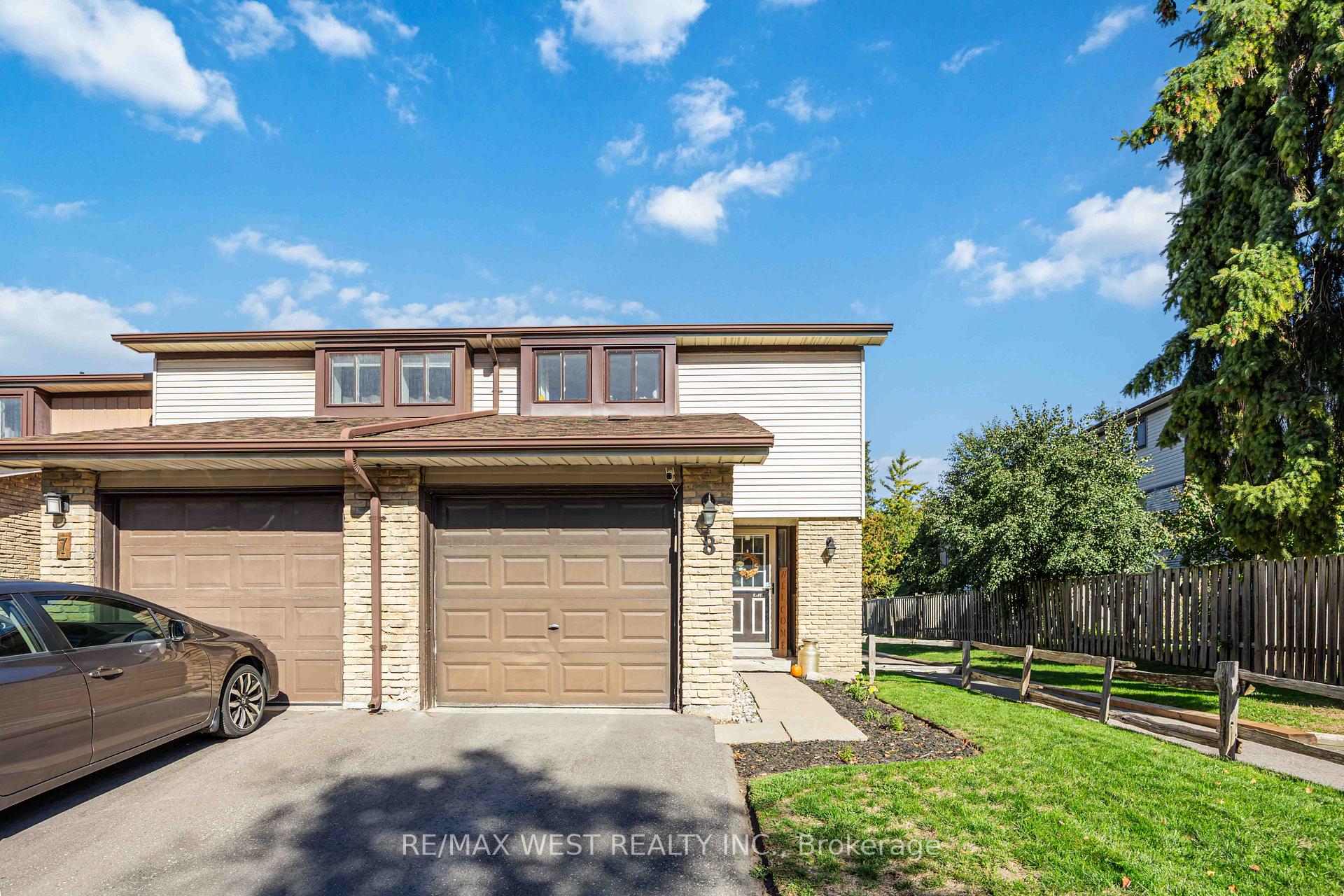 Photo 1 of Unit E8, 221 Ormond Drive, Oshawa, Samac — HOMEH