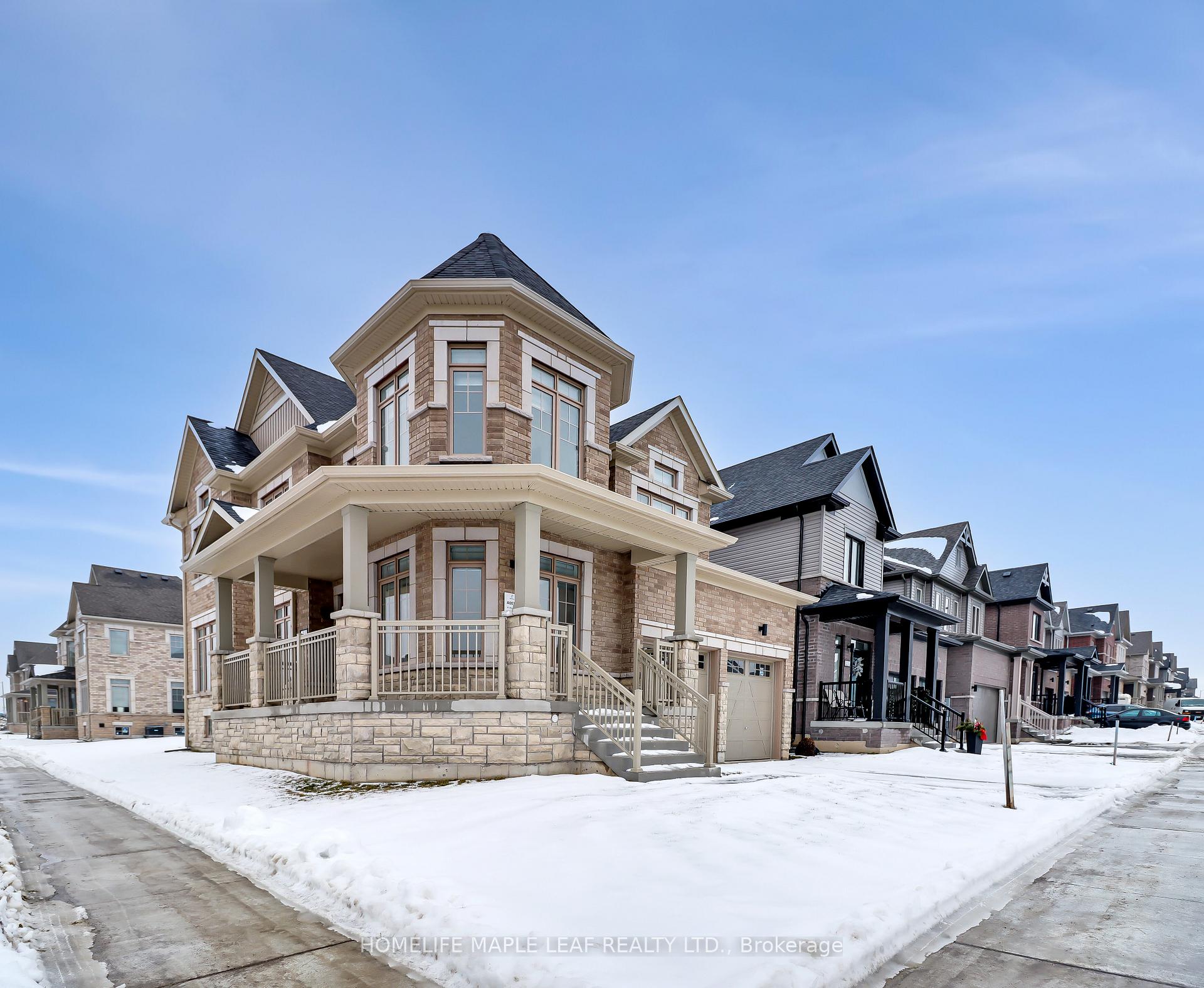 Photo 2 of 21 Shepherd Drive N, Barrie, Painswick South — HOMEH