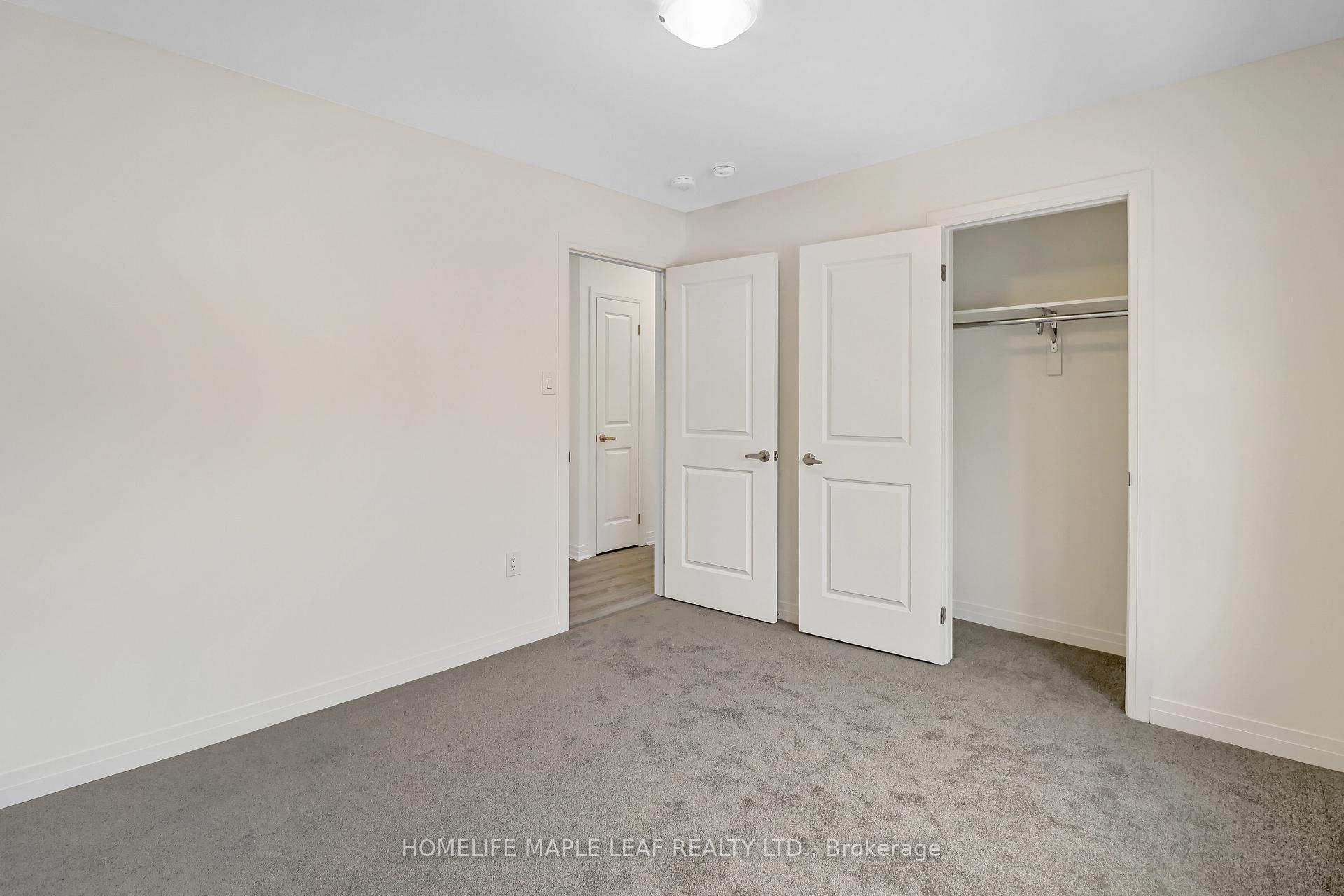Photo 30 of 21 Shepherd Drive N, Barrie, Painswick South — HOMEH