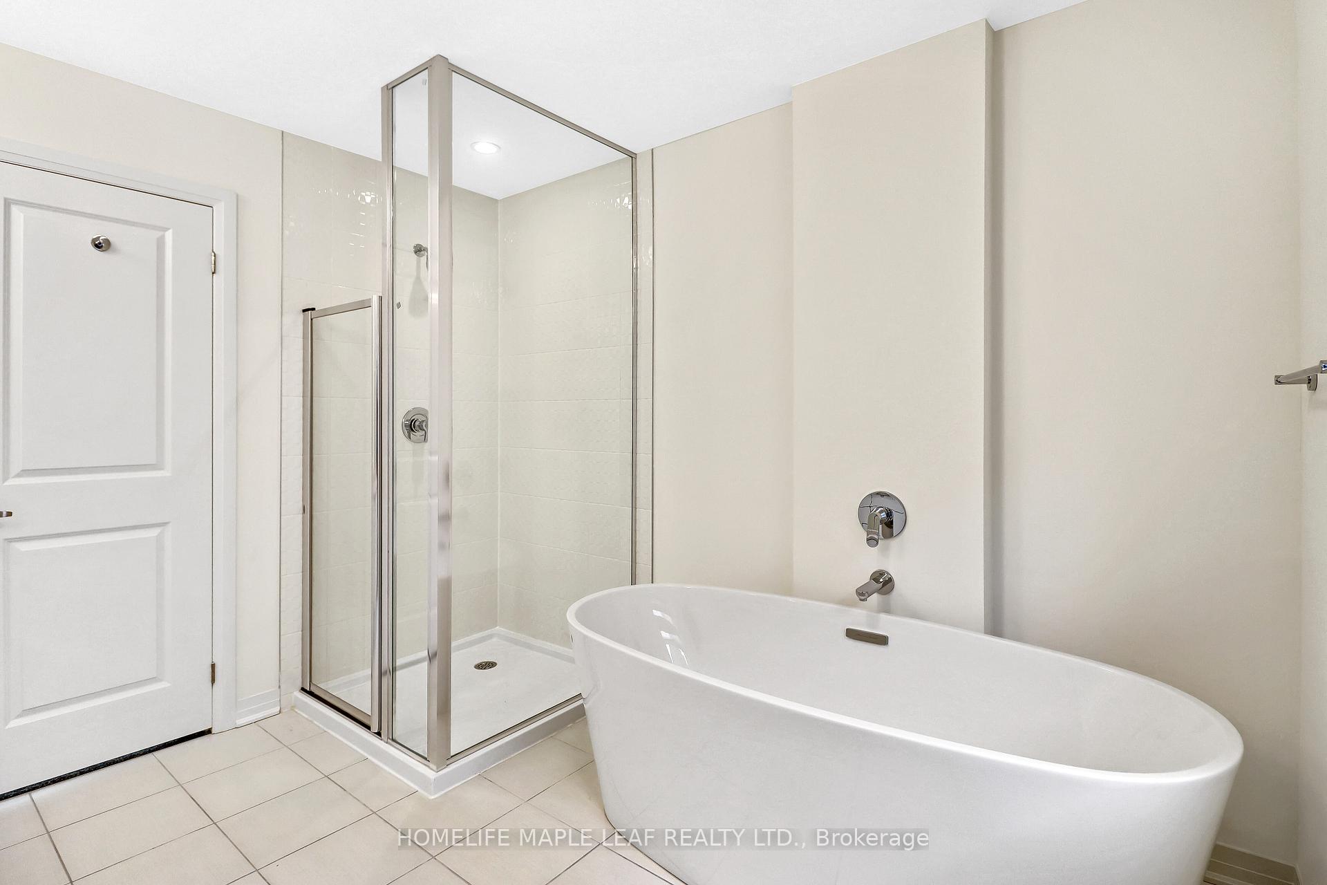 Photo 35 of 21 Shepherd Drive N, Barrie, Painswick South — HOMEH