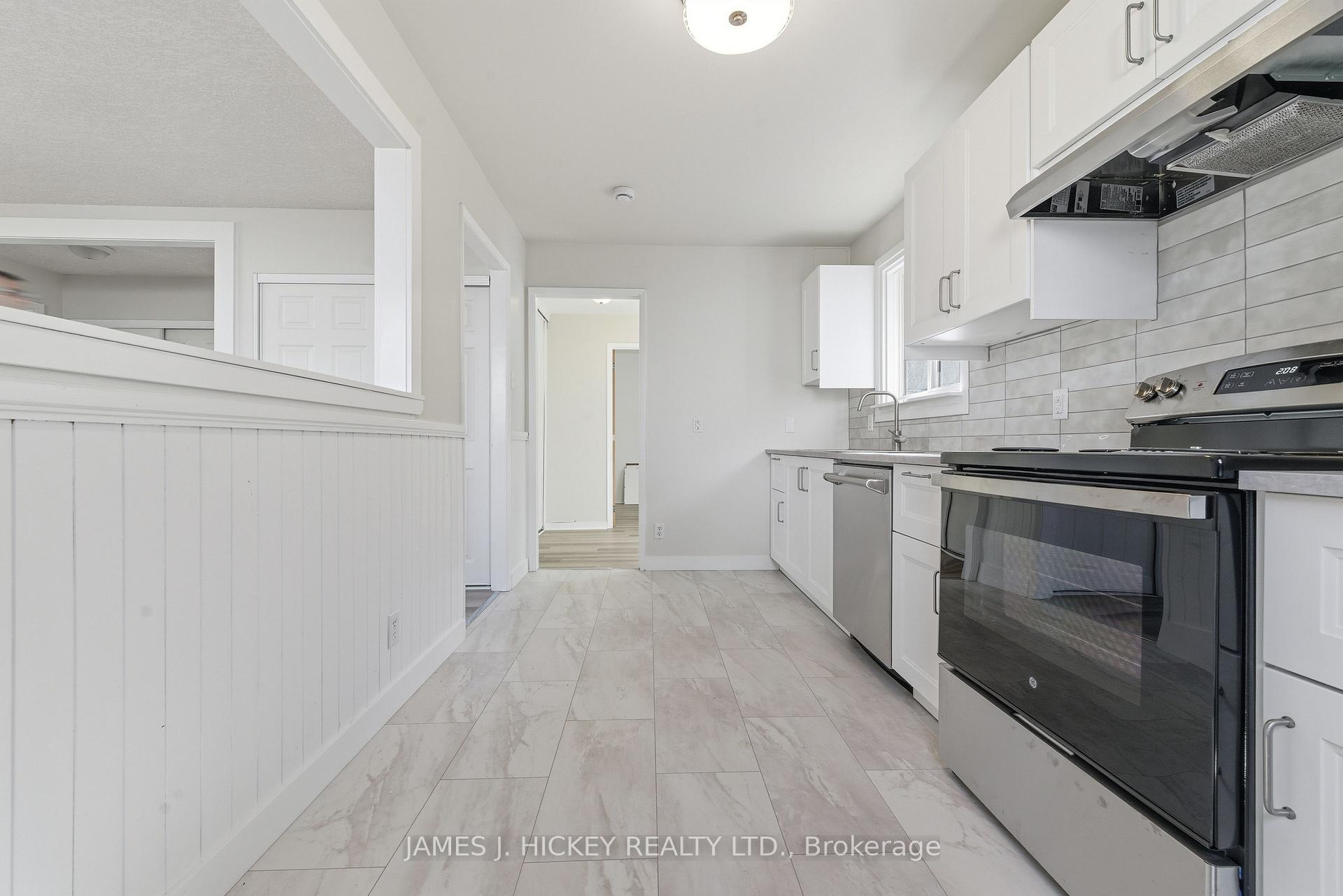 Photo 16 of 56 Beach Avenue, Deep River — HOMEH