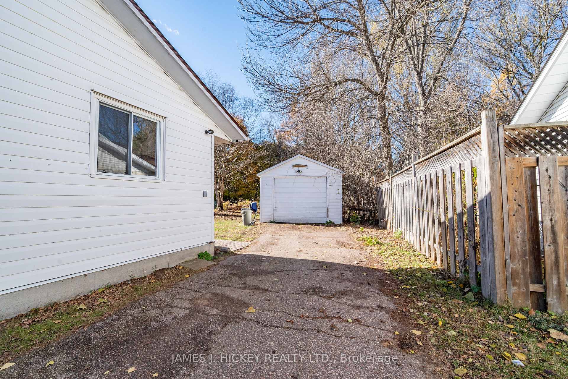 Photo 23 of 56 Beach Avenue, Deep River — HOMEH