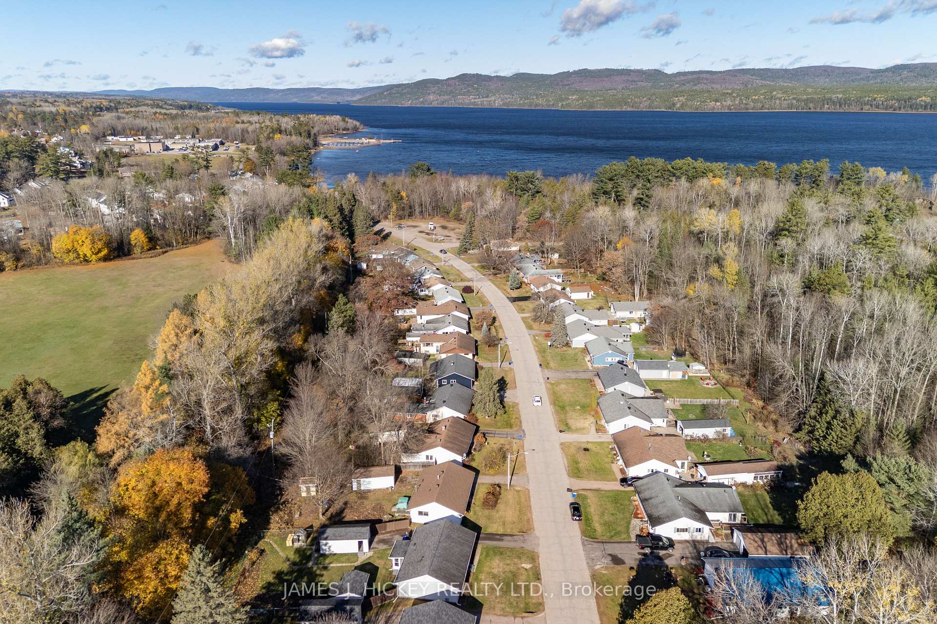 Photo 37 of 56 Beach Avenue, Deep River — HOMEH