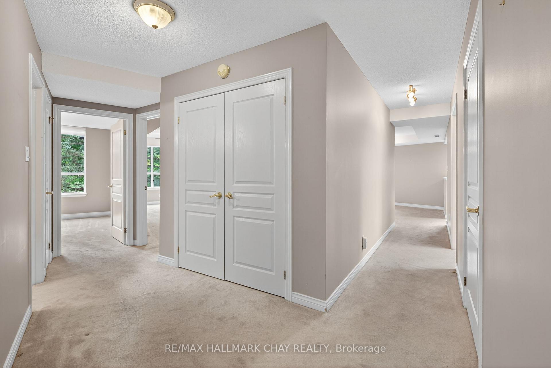 Photo 7 of Unit 201, 4 Briar Hill Heights, New Tecumseth, Rural New Tecumseth — HOMEH