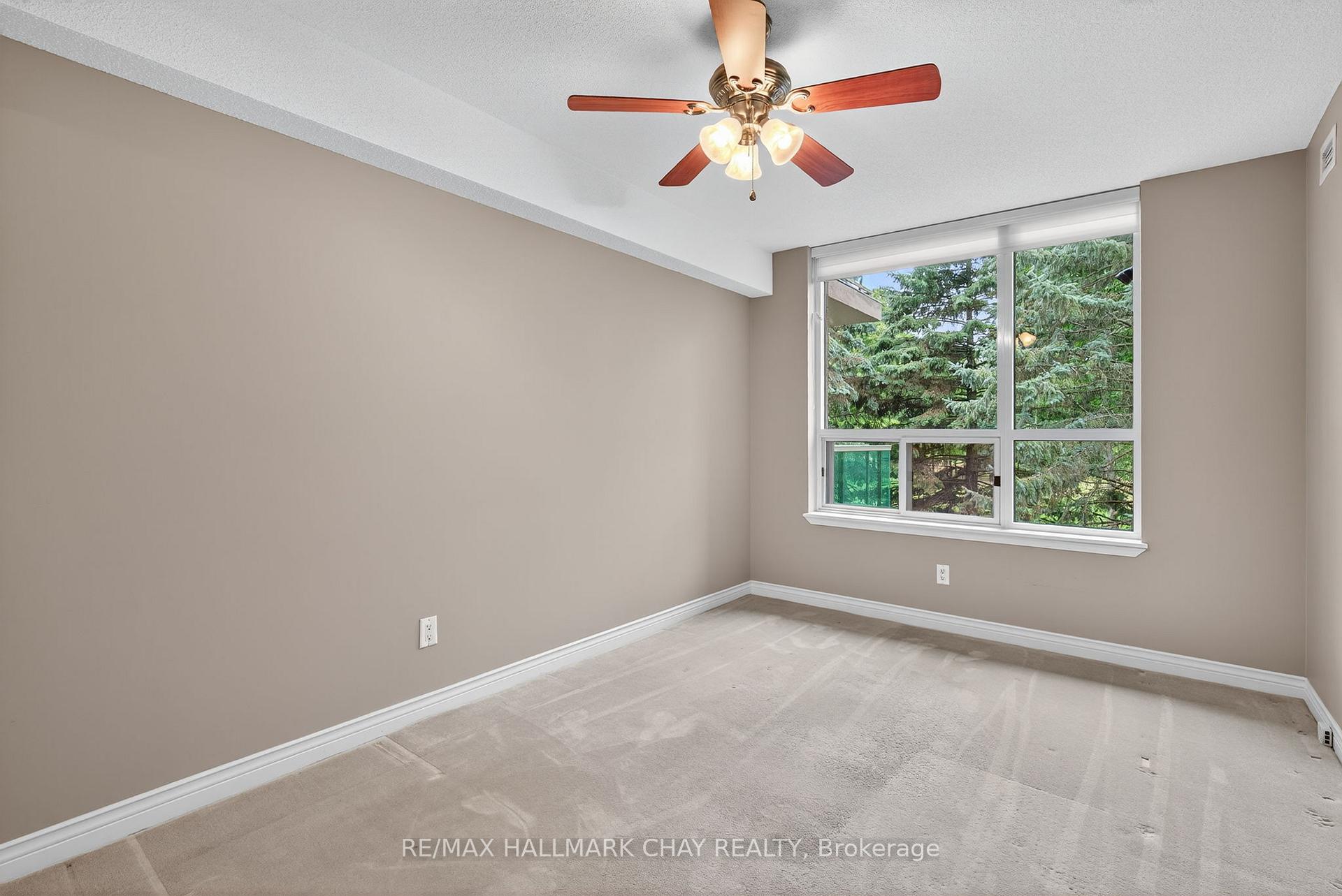 Photo 15 of Unit 201, 4 Briar Hill Heights, New Tecumseth, Rural New Tecumseth — HOMEH