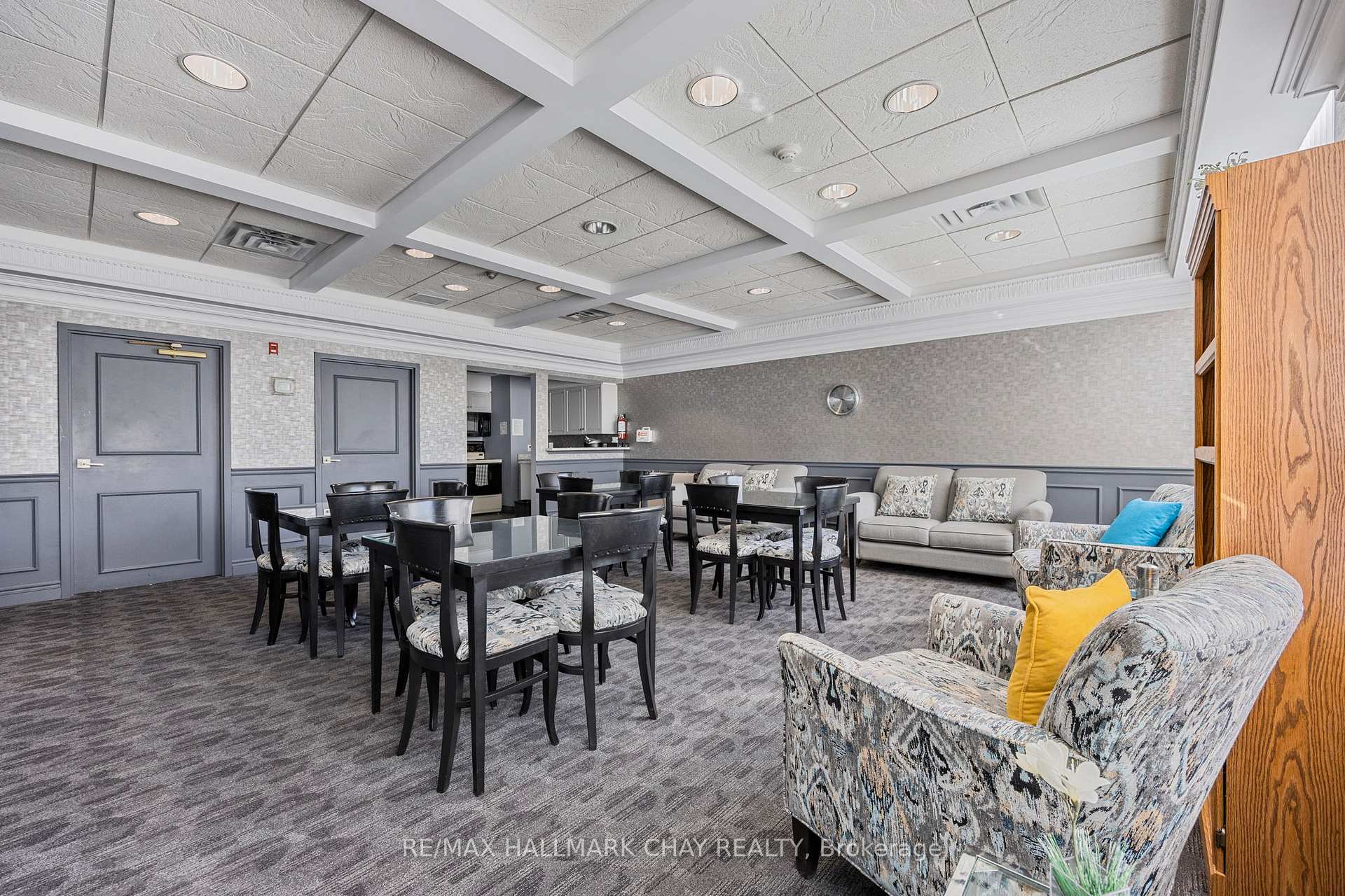 Photo 26 of Unit 201, 4 Briar Hill Heights, New Tecumseth, Rural New Tecumseth — HOMEH