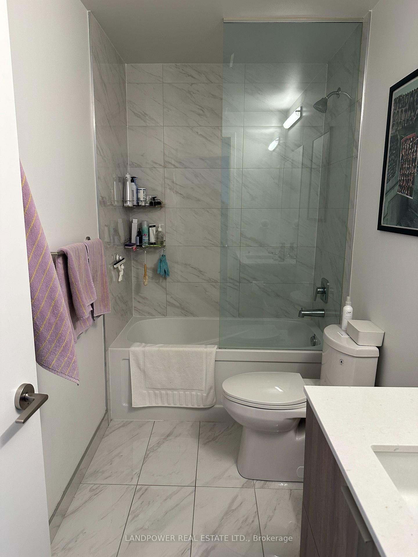 Photo 6 of Unit 1312, 158 Front Street E, Toronto, Moss Park — HOMEH