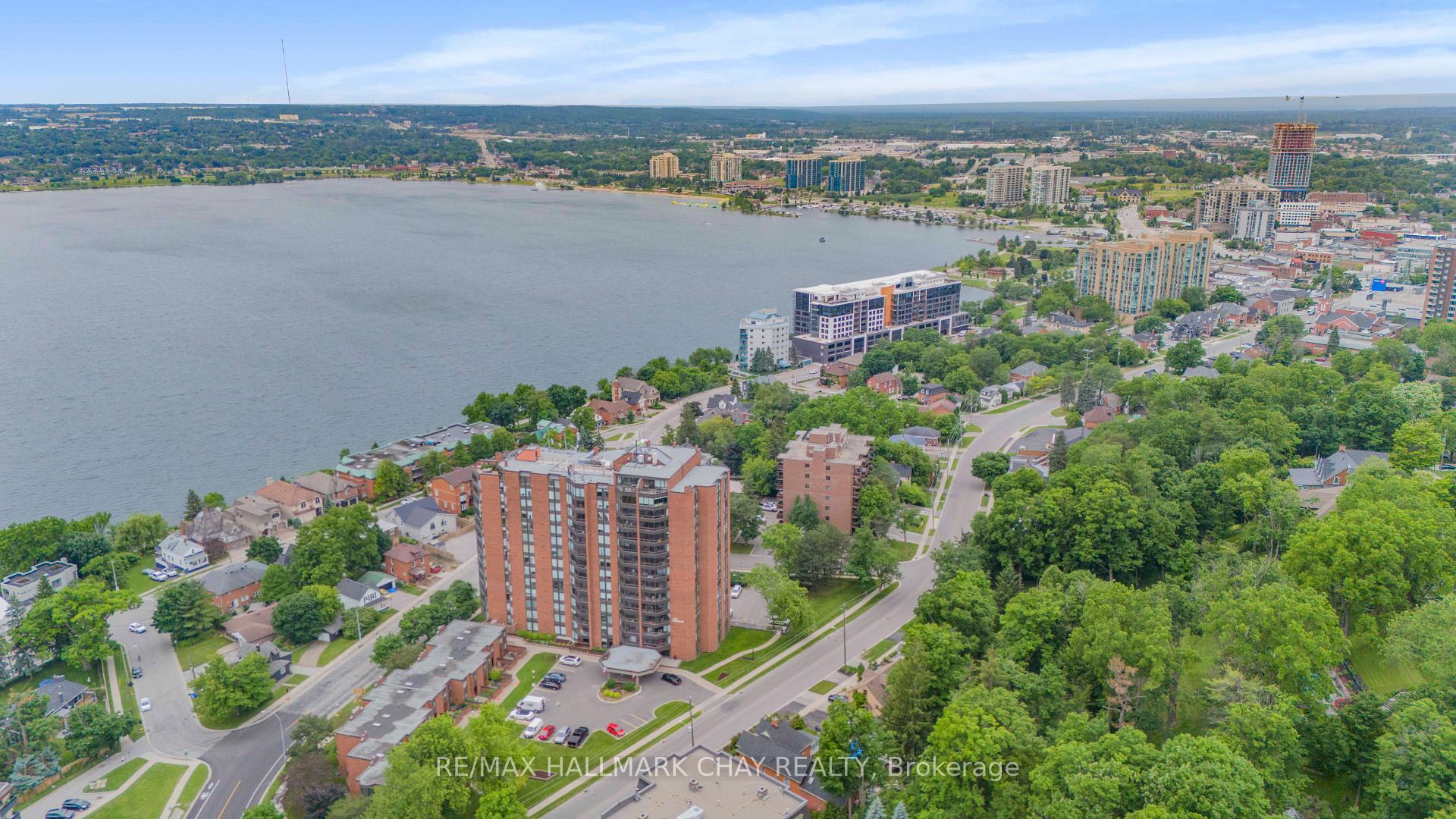 Photo 2 of Unit 505, 181 Collier Street, Barrie, North Shore — HOMEH
