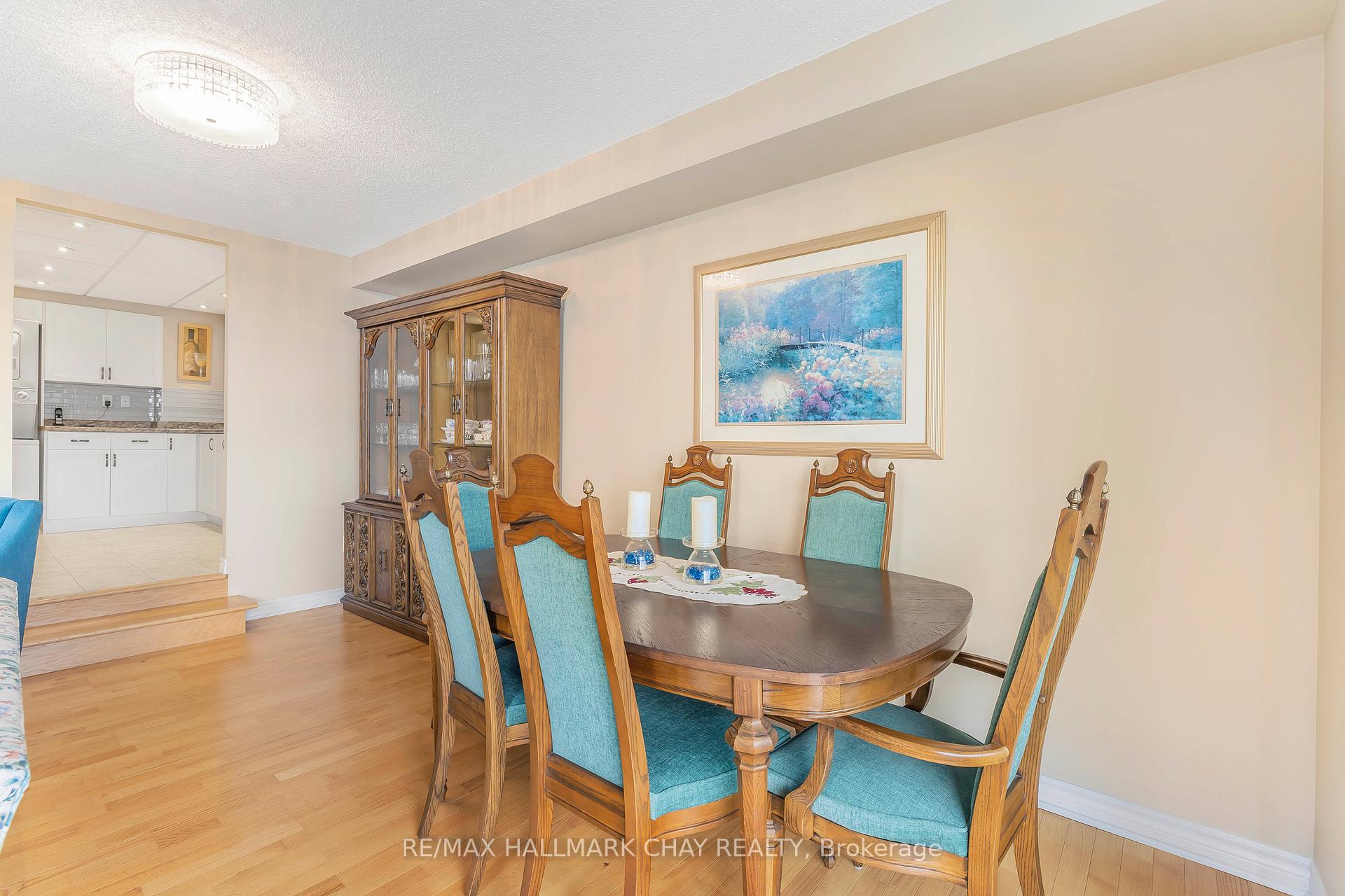Photo 15 of Unit 505, 181 Collier Street, Barrie, North Shore — HOMEH