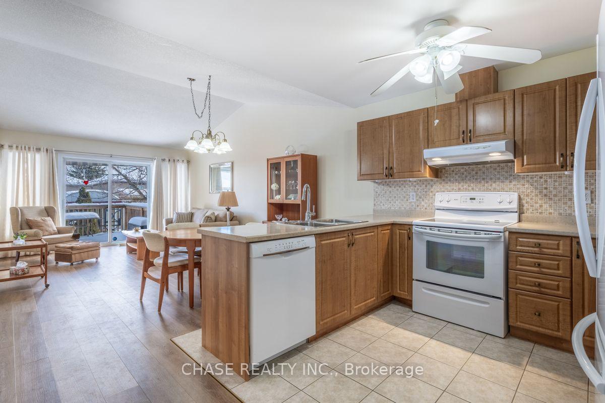 Photo 7 of Unit 11, 243 Fennell Avenue E, Hamilton, Inch Park — HOMEH