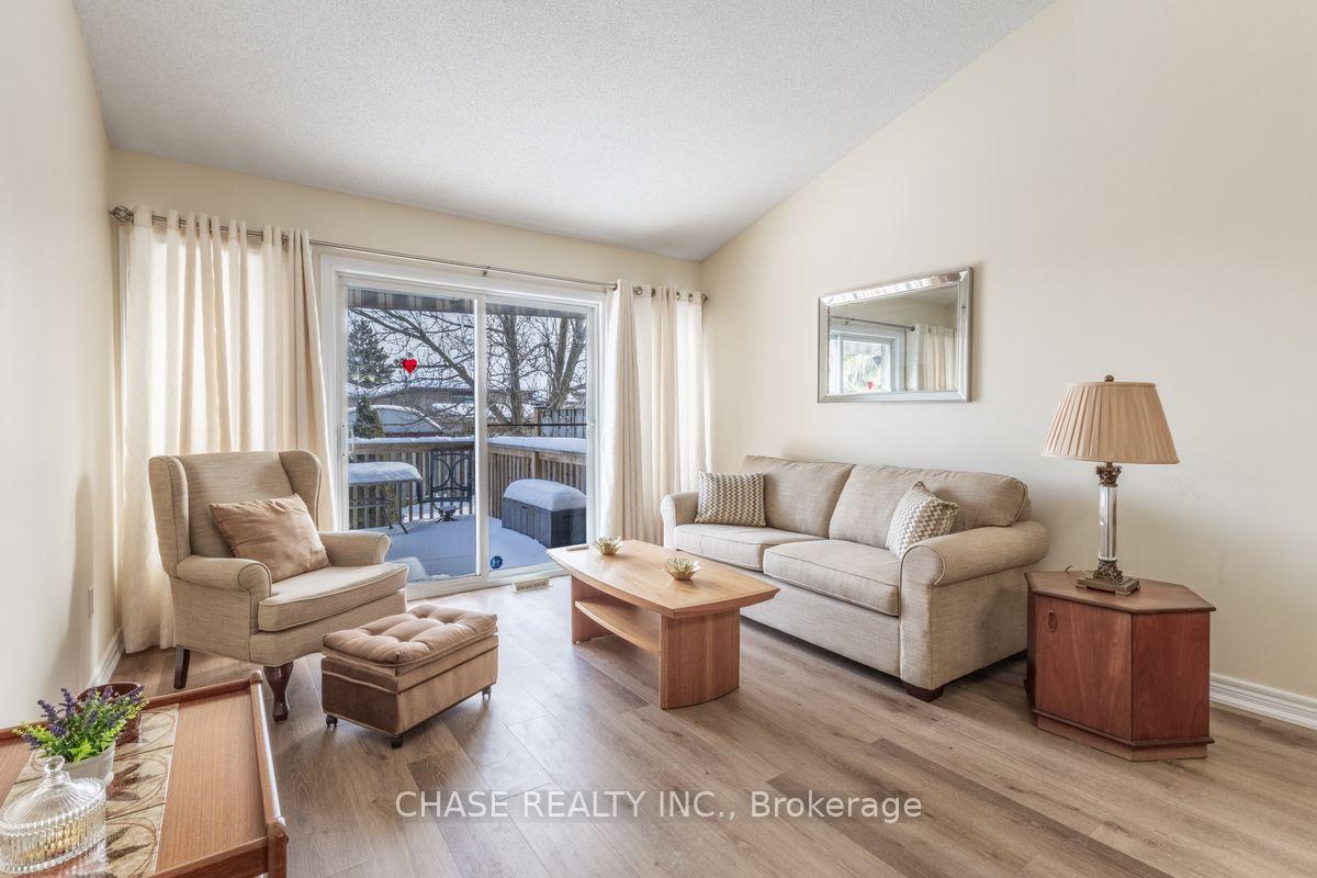 Photo 10 of Unit 11, 243 Fennell Avenue E, Hamilton, Inch Park — HOMEH