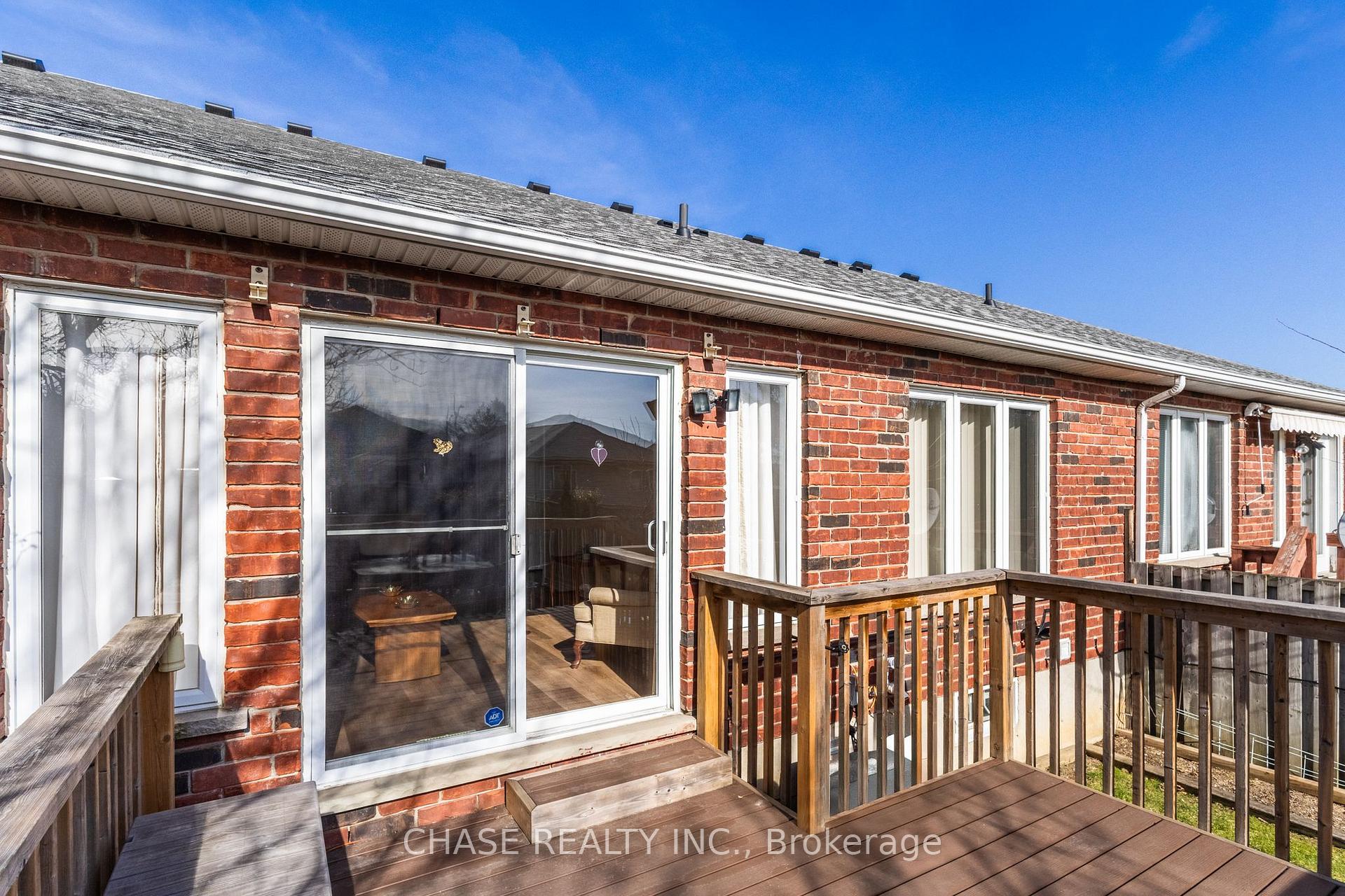 Photo 31 of Unit 11, 243 Fennell Avenue E, Hamilton, Inch Park — HOMEH