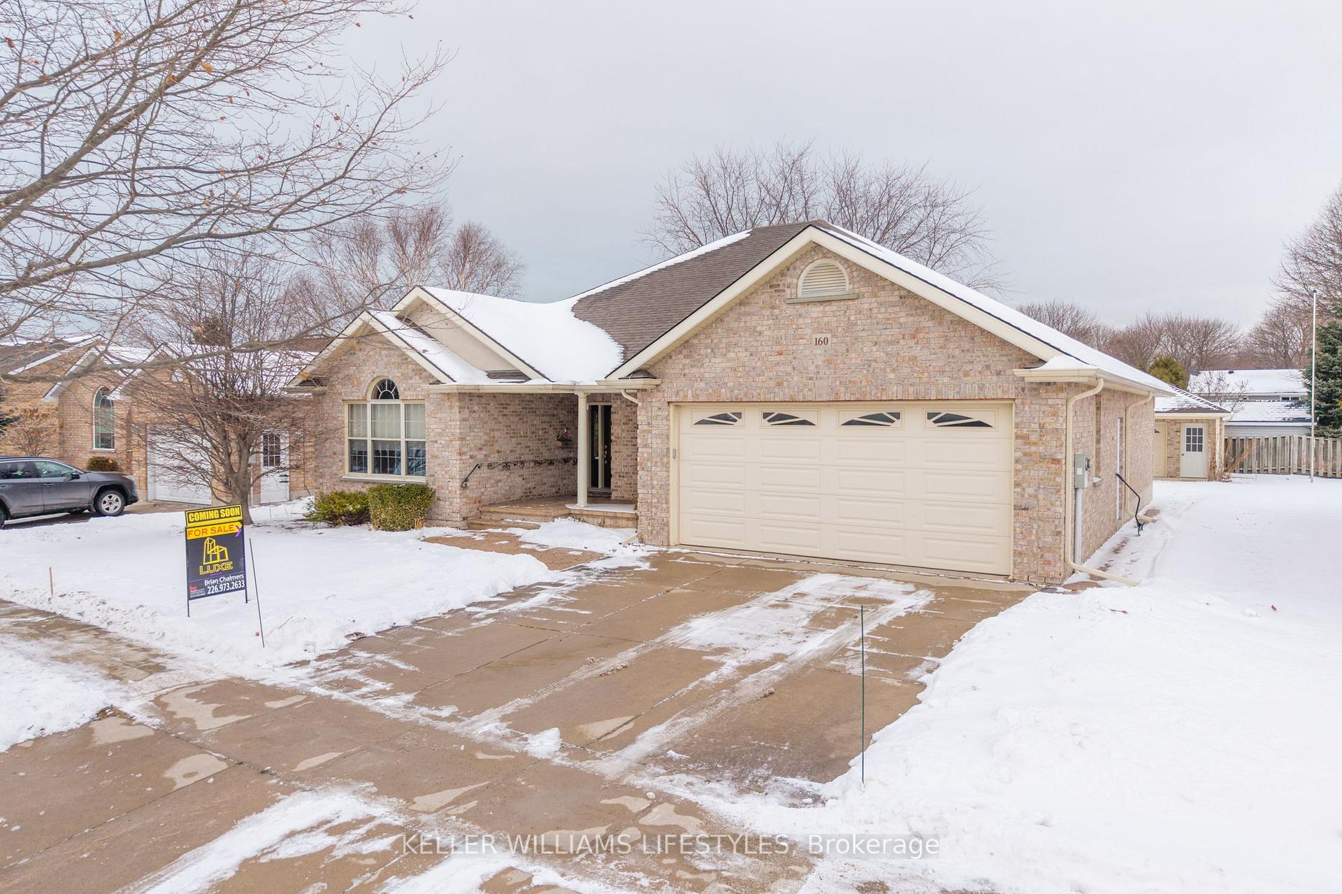 Photo 2 of 160 Brimicombe Crescent, Goderich, Goderich (Town) — HOMEH