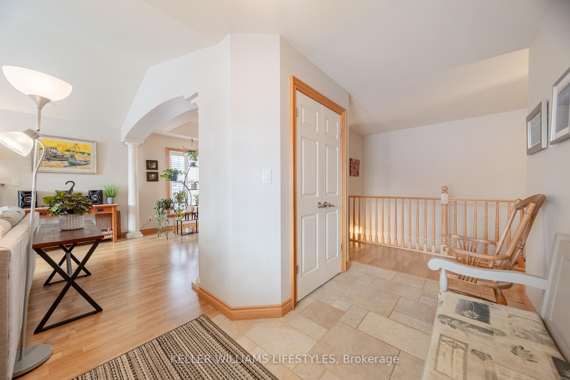 Photo 4 of 160 Brimicombe Crescent, Goderich, Goderich (Town) — HOMEH