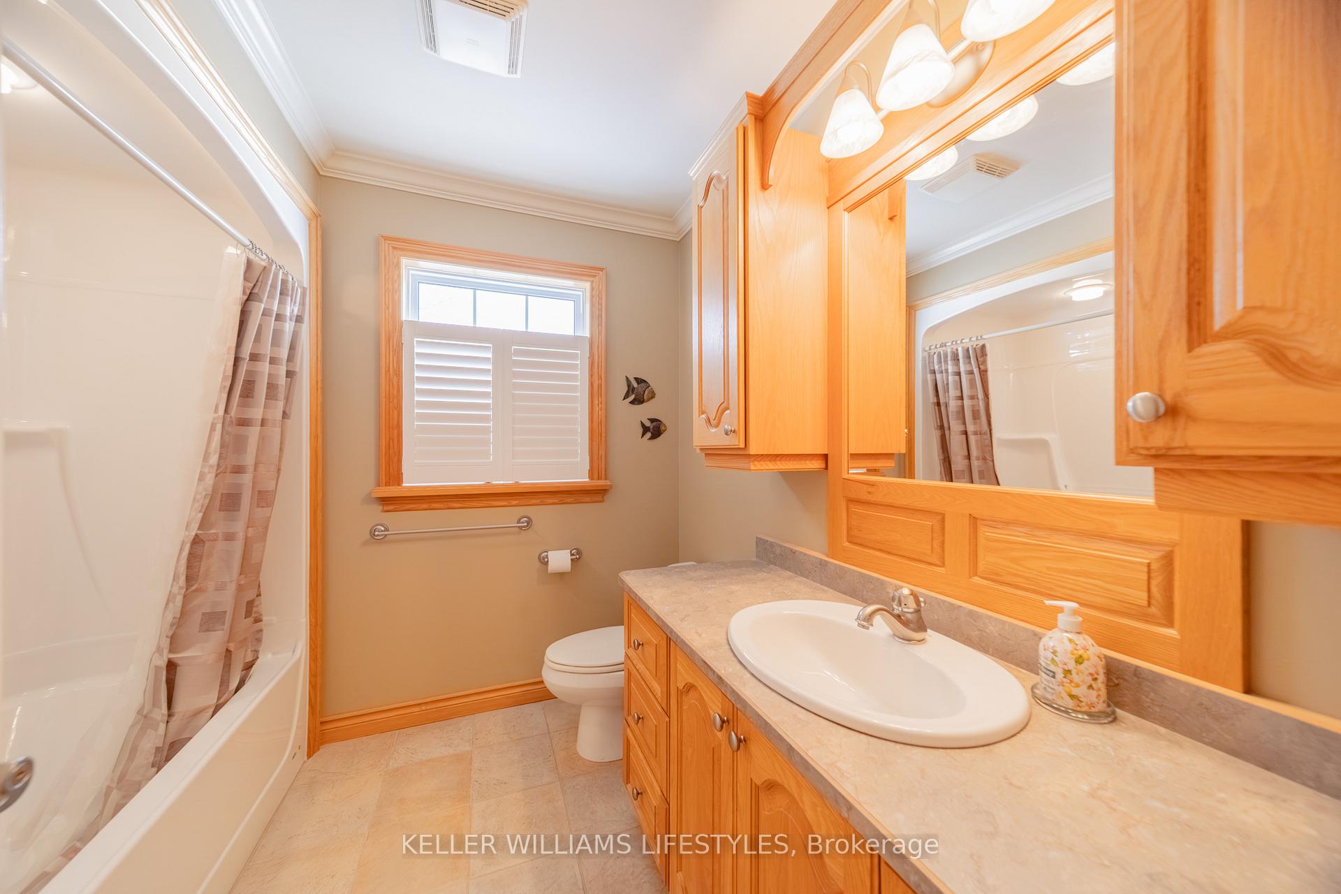 Photo 36 of 160 Brimicombe Crescent, Goderich, Goderich (Town) — HOMEH