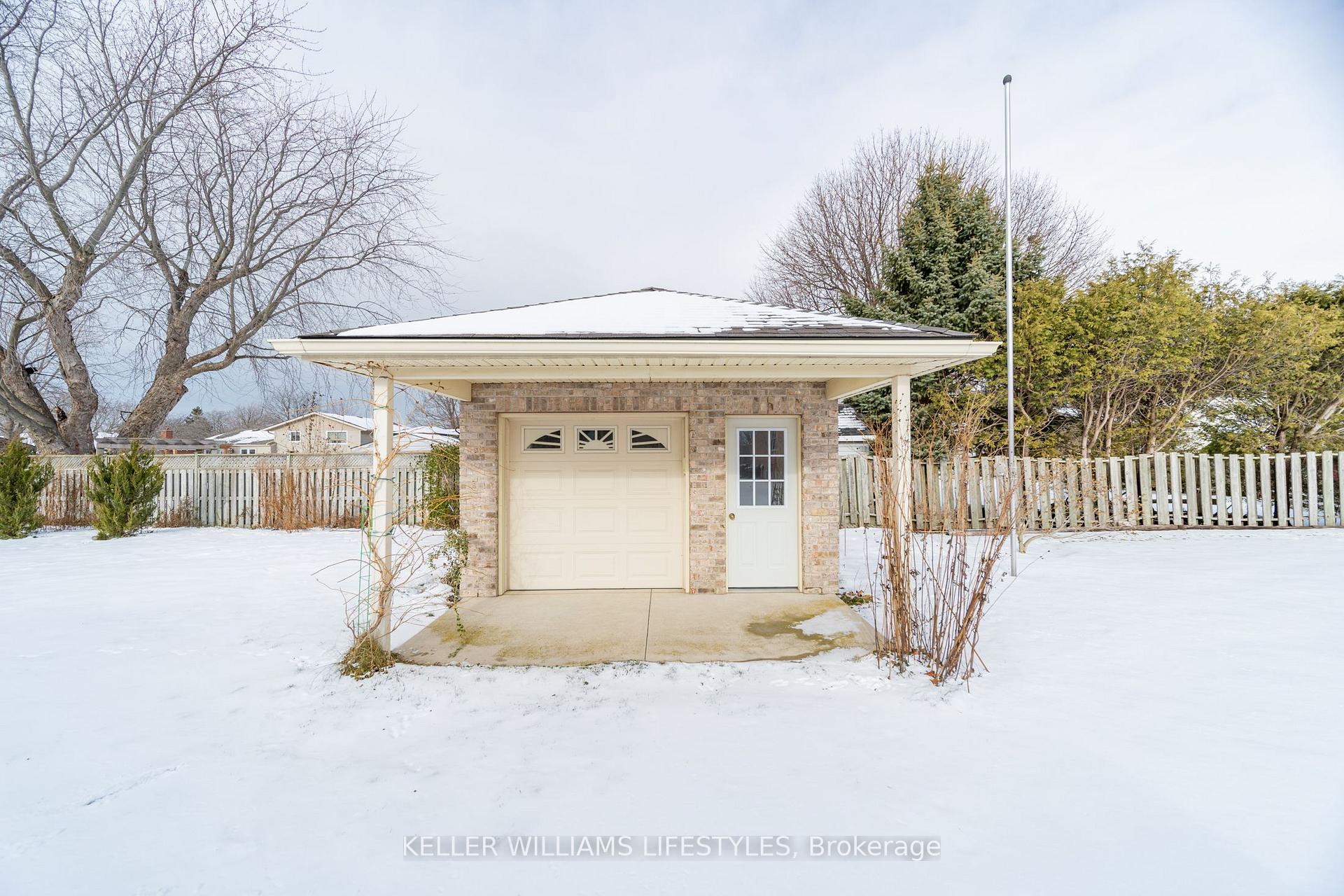 Photo 41 of 160 Brimicombe Crescent, Goderich, Goderich (Town) — HOMEH