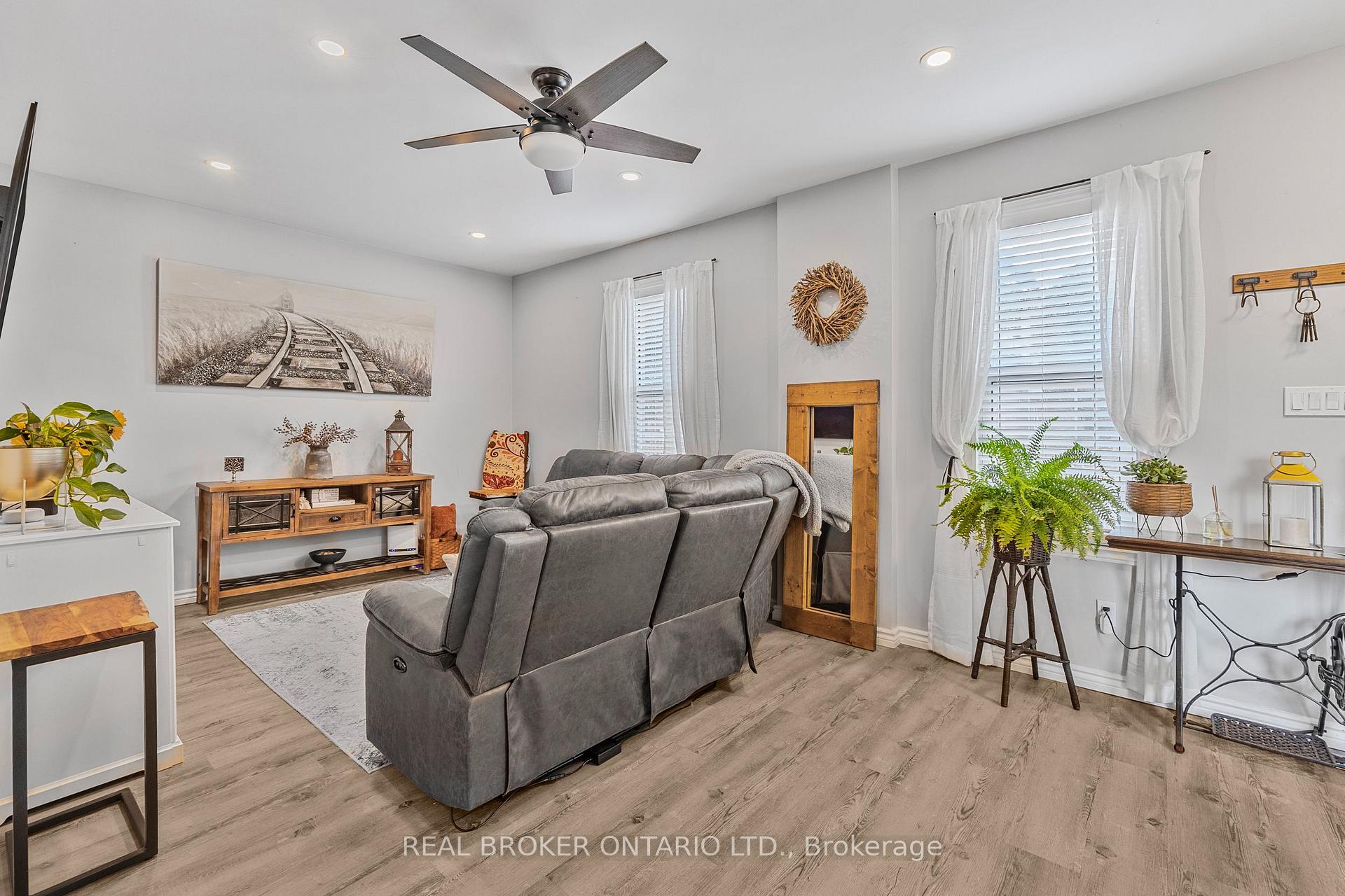 Photo 8 of 185 Murray Street, Brant, Brantford Twp — HOMEH