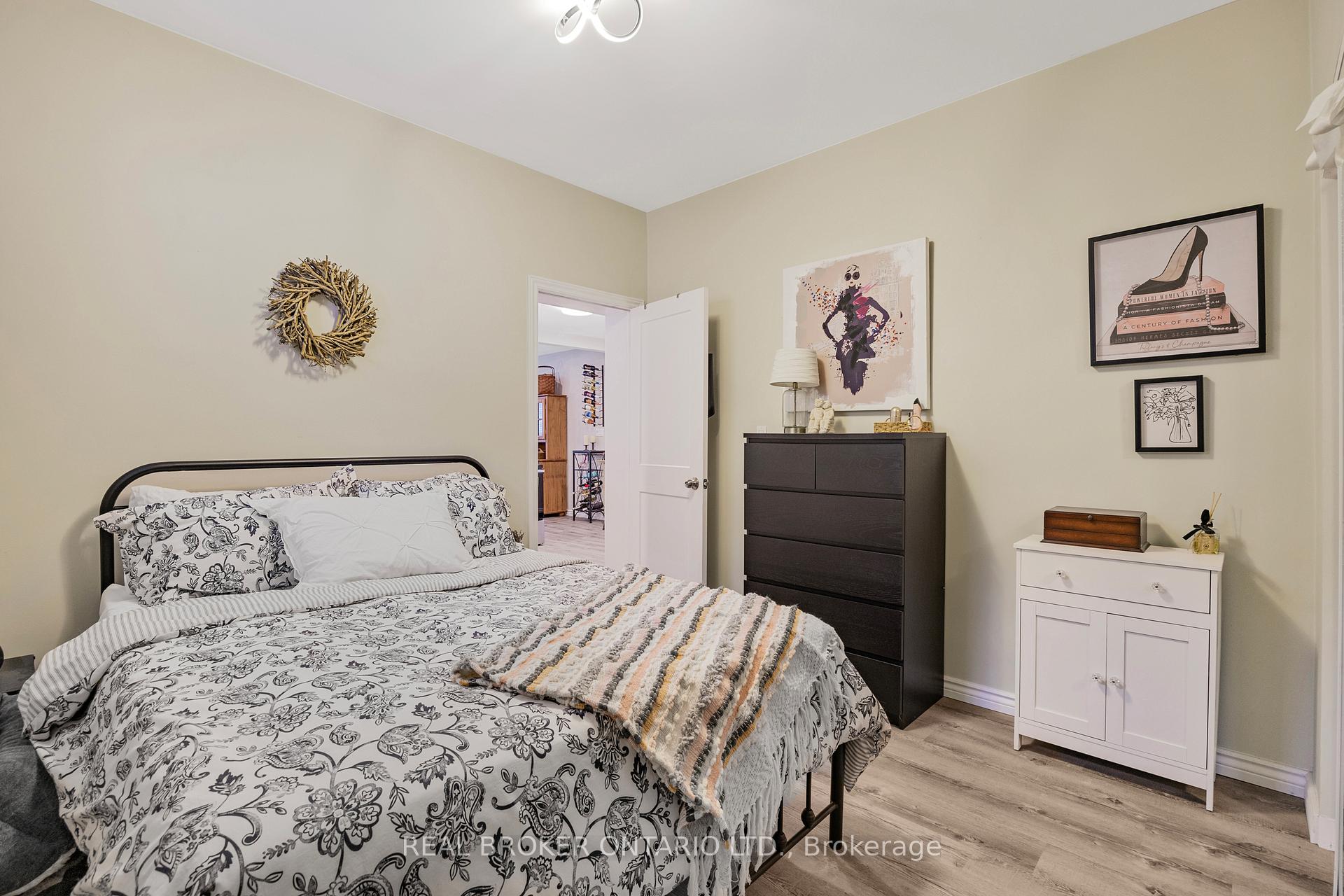 Photo 20 of 185 Murray Street, Brant, Brantford Twp — HOMEH