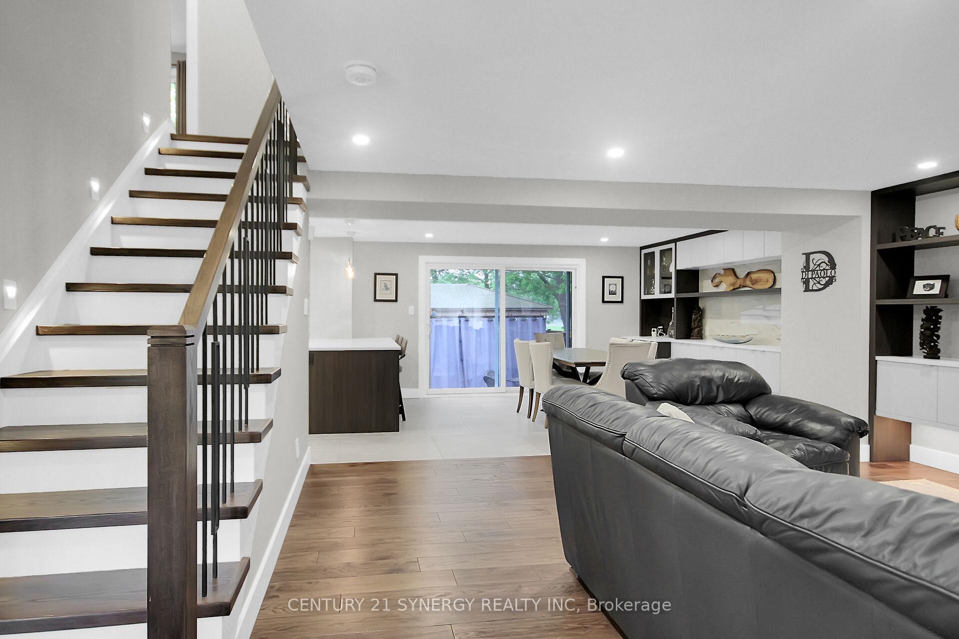Photo 6 of 26 Seymour Avenue, Ottawa, Borden Farm/Stewart Farm/Carleton Heights/Parkwood Hills — HOMEH