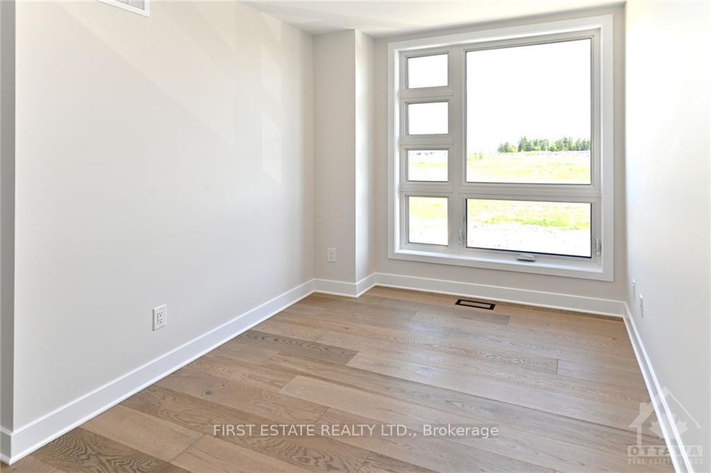 Photo 15 of 964 Acoustic Way, Ottawa, Riverside South/Gloucester Glen — HOMEH