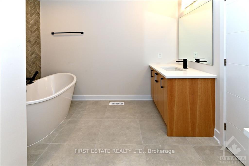 Photo 18 of 964 Acoustic Way, Ottawa, Riverside South/Gloucester Glen — HOMEH