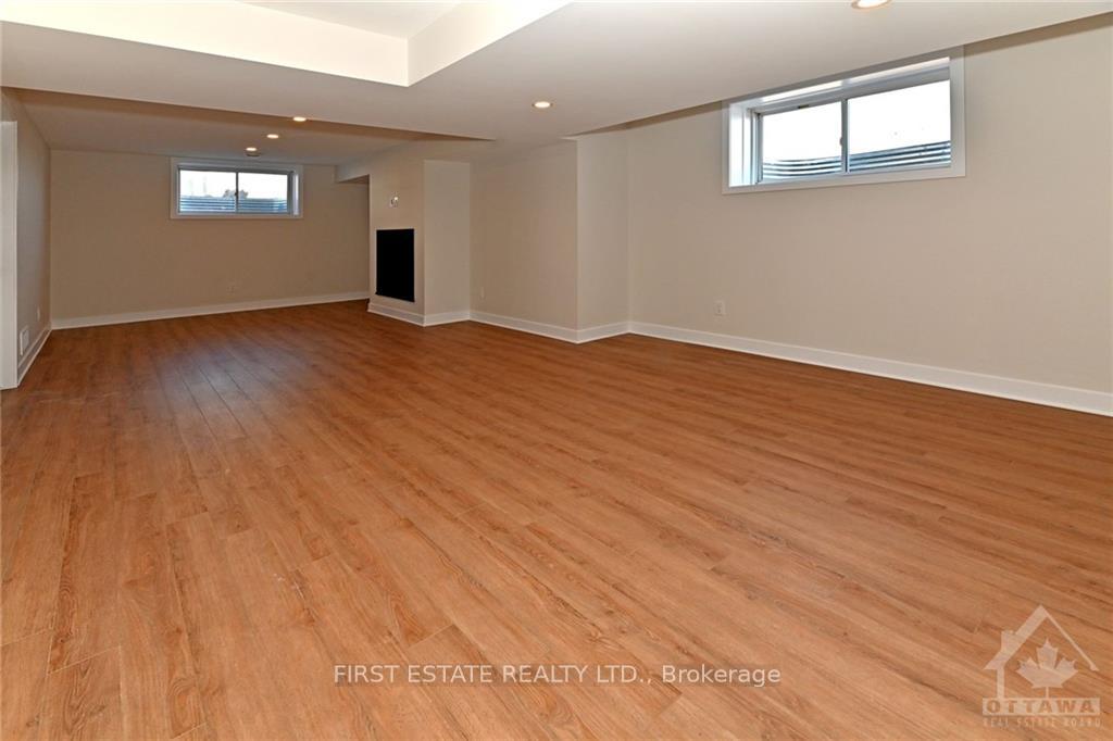 Photo 24 of 964 Acoustic Way, Ottawa, Riverside South/Gloucester Glen — HOMEH